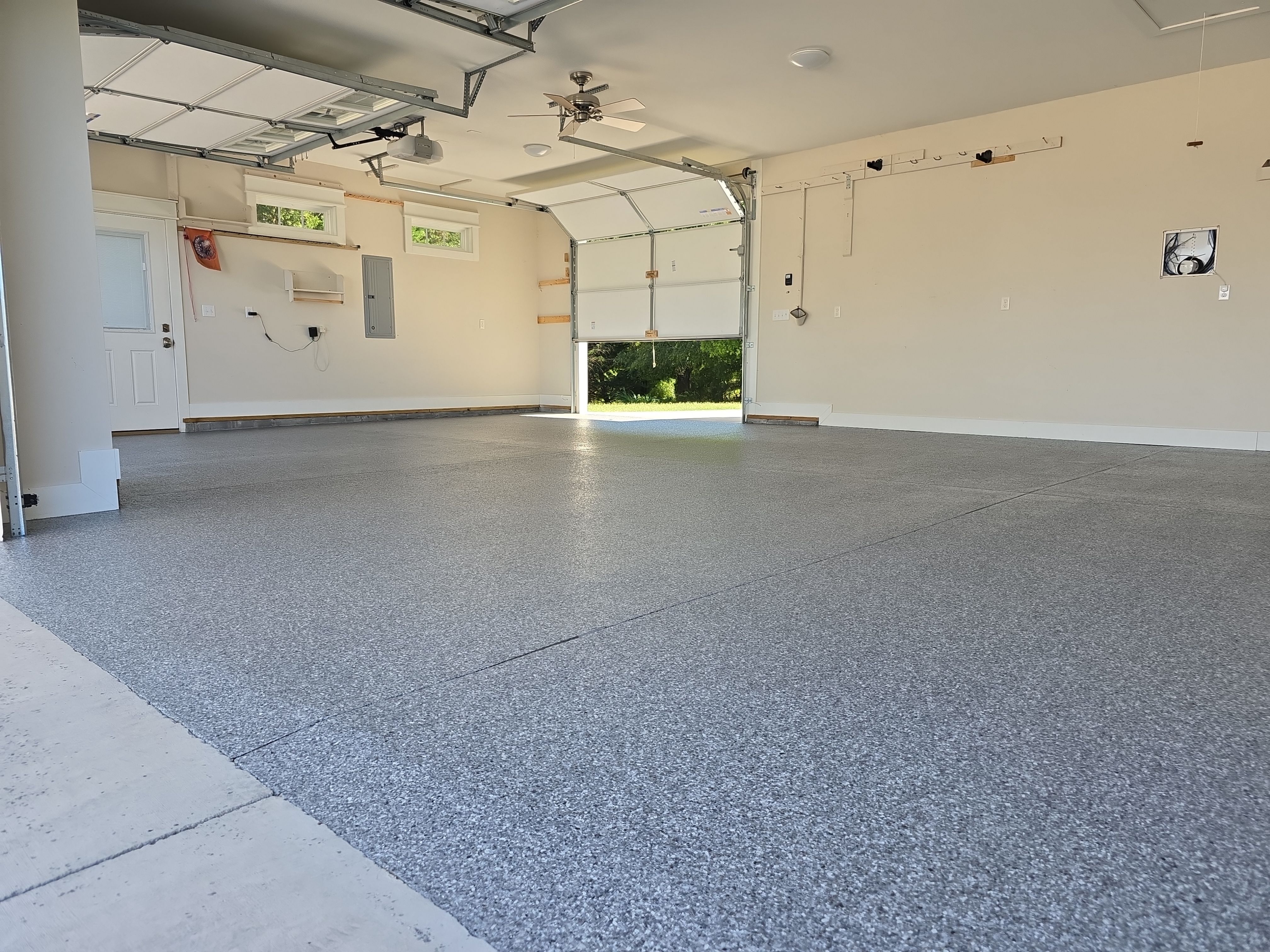 Garage installation using Fog by Elite Floor Solutions