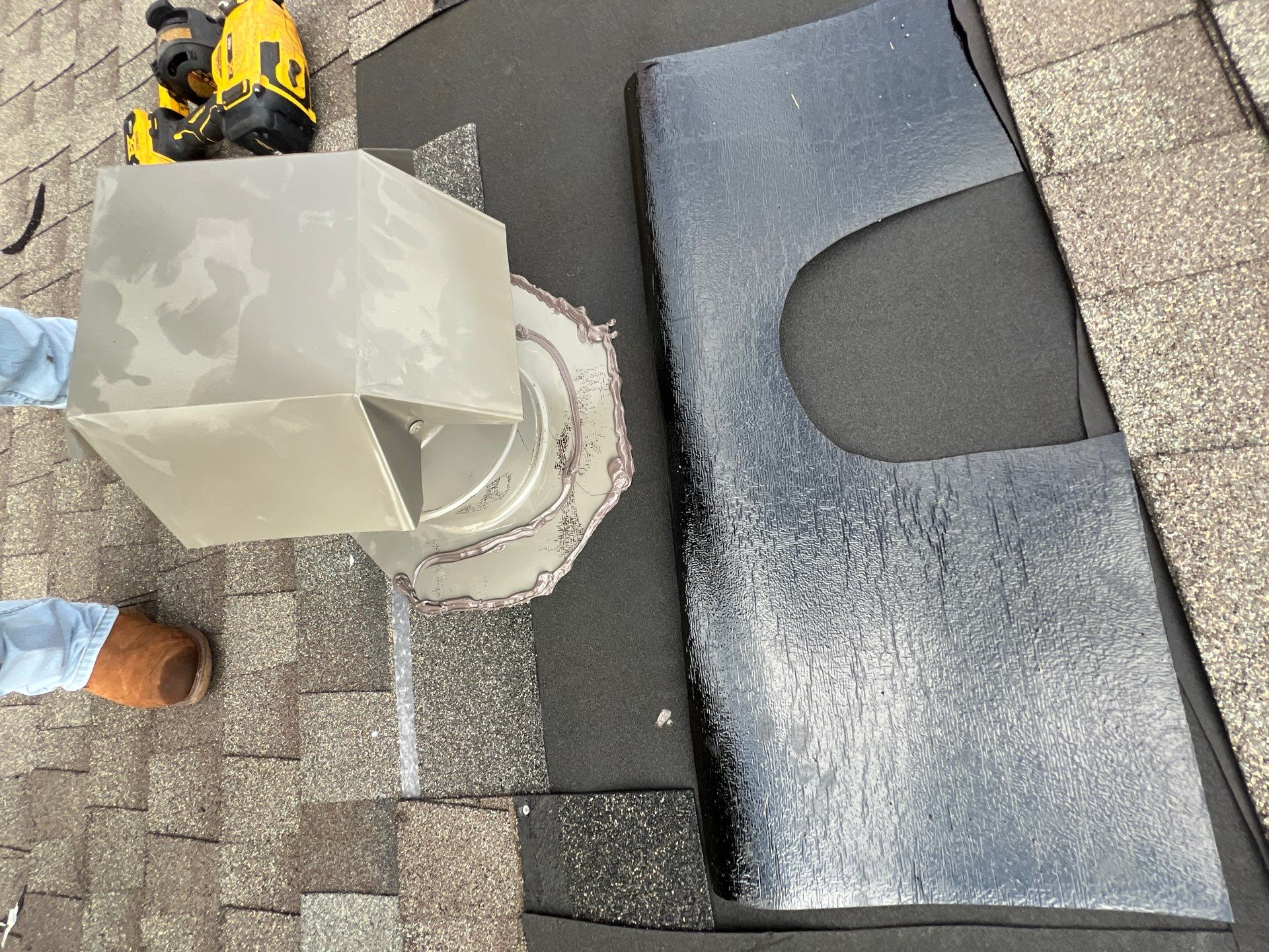 Hail Damage using Owen's Corning Duration (Lifetime) Shingles by Roof Repair Company
