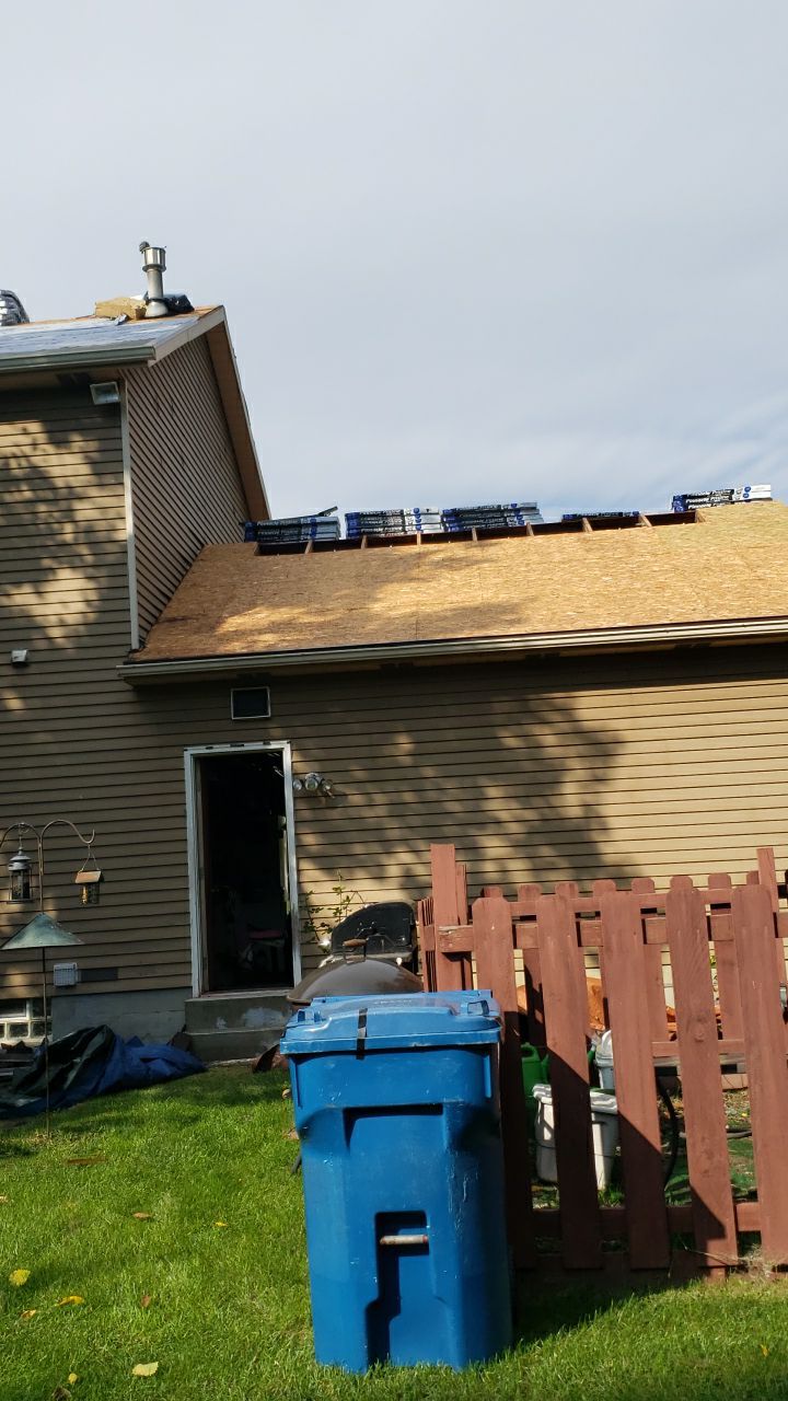 Brand: Atlas Pinnacle Color: Pristine Scotchguard Hickory Drip: Royal Brown by Eagle Eye Roofing