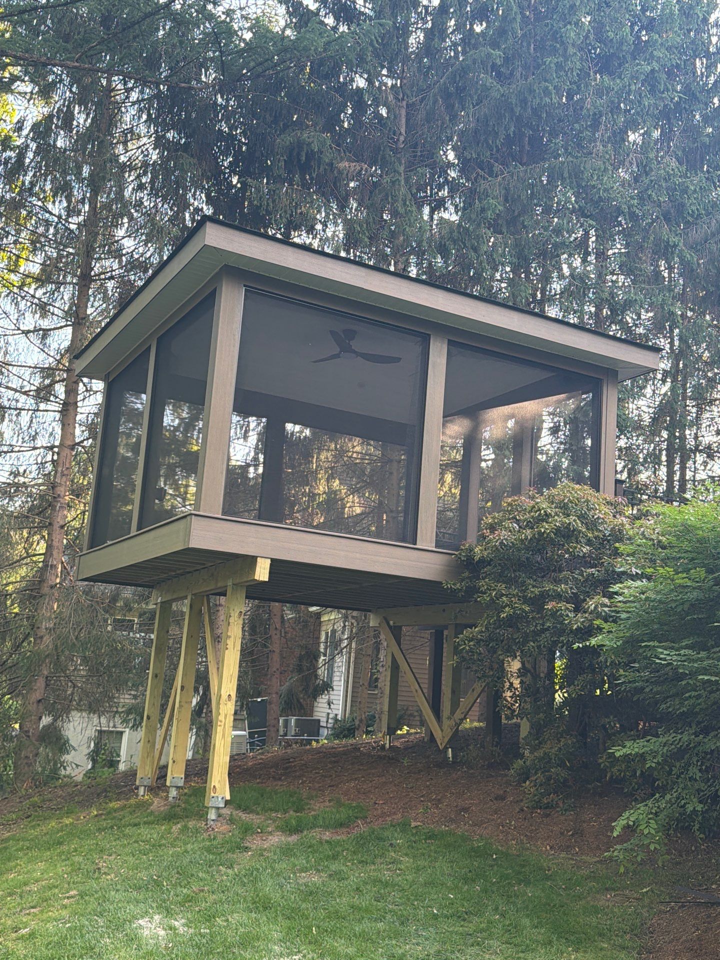New Deck With a Screened In Porch In Mendham, New Jersey by deck guardian