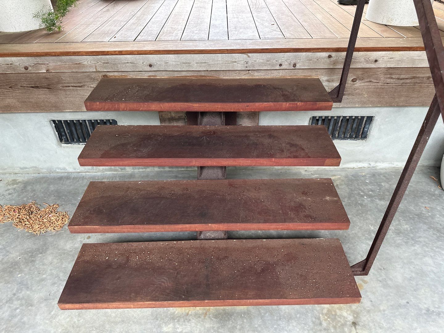 Weathered Deck using Wood Sealant by DuraSeal