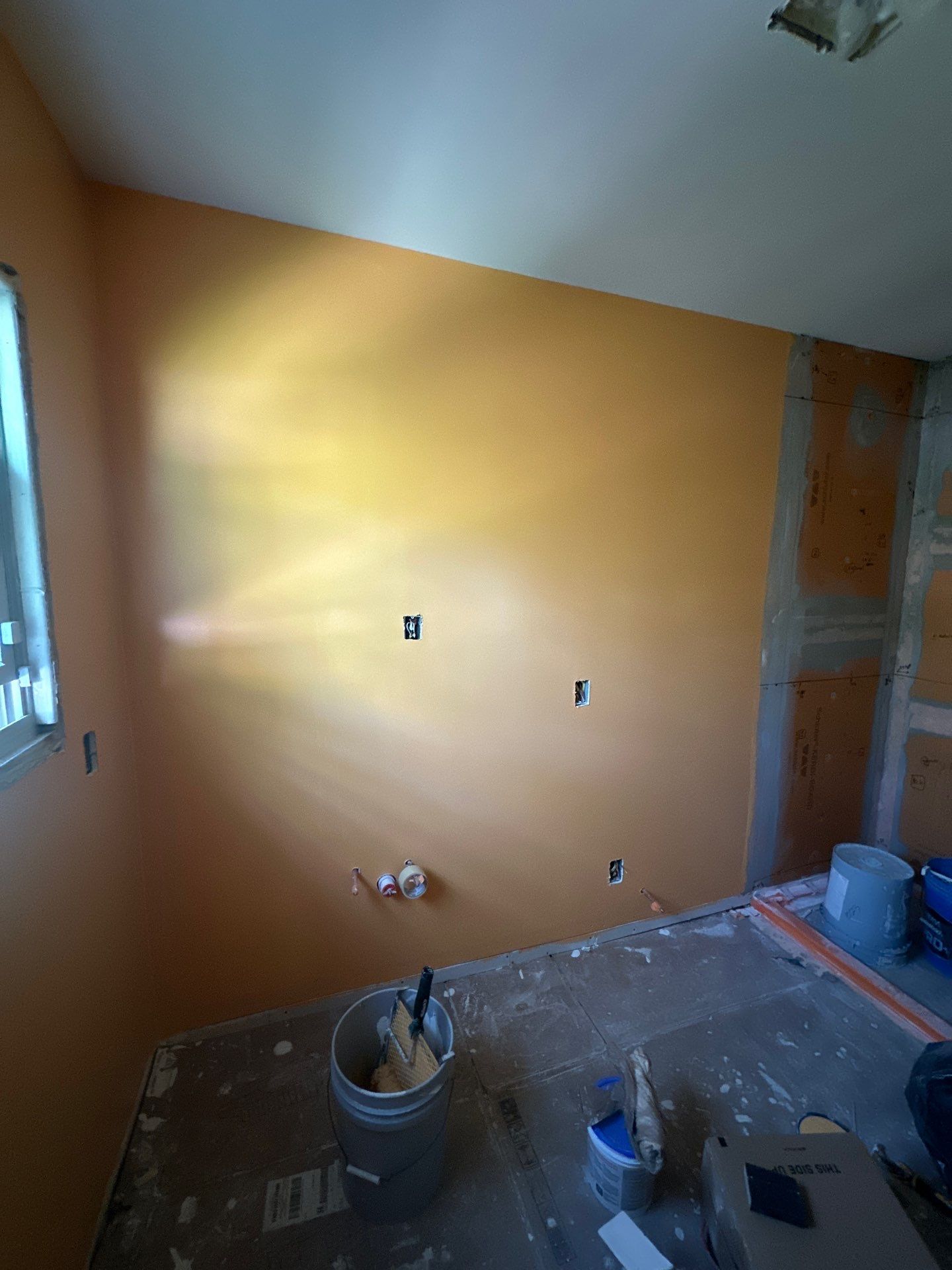 Interior Room Renovation and Painting in Wauwatosa by OCS Contracting Services