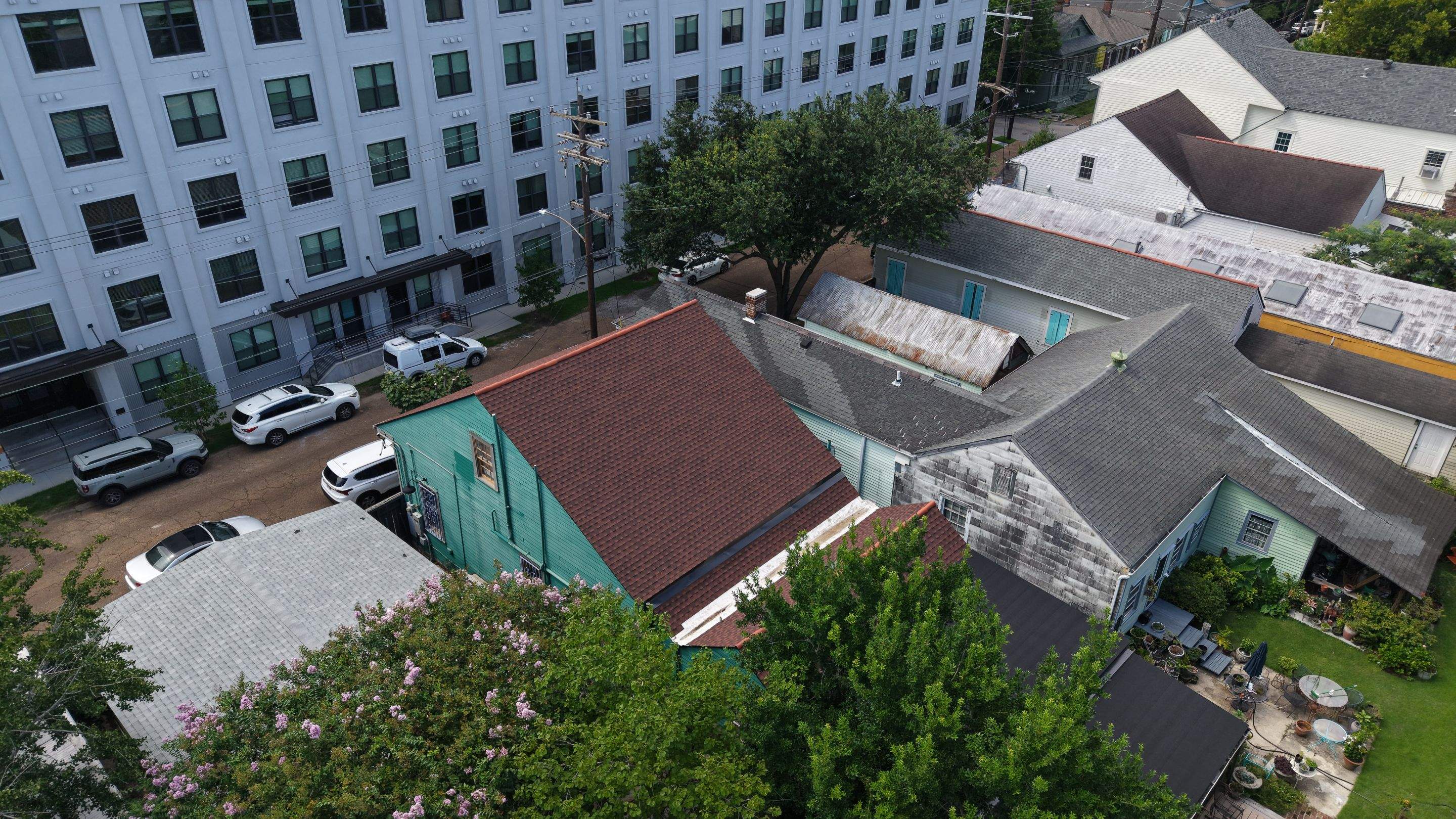 Roof Replacement in New Orleans by HDS Contractors