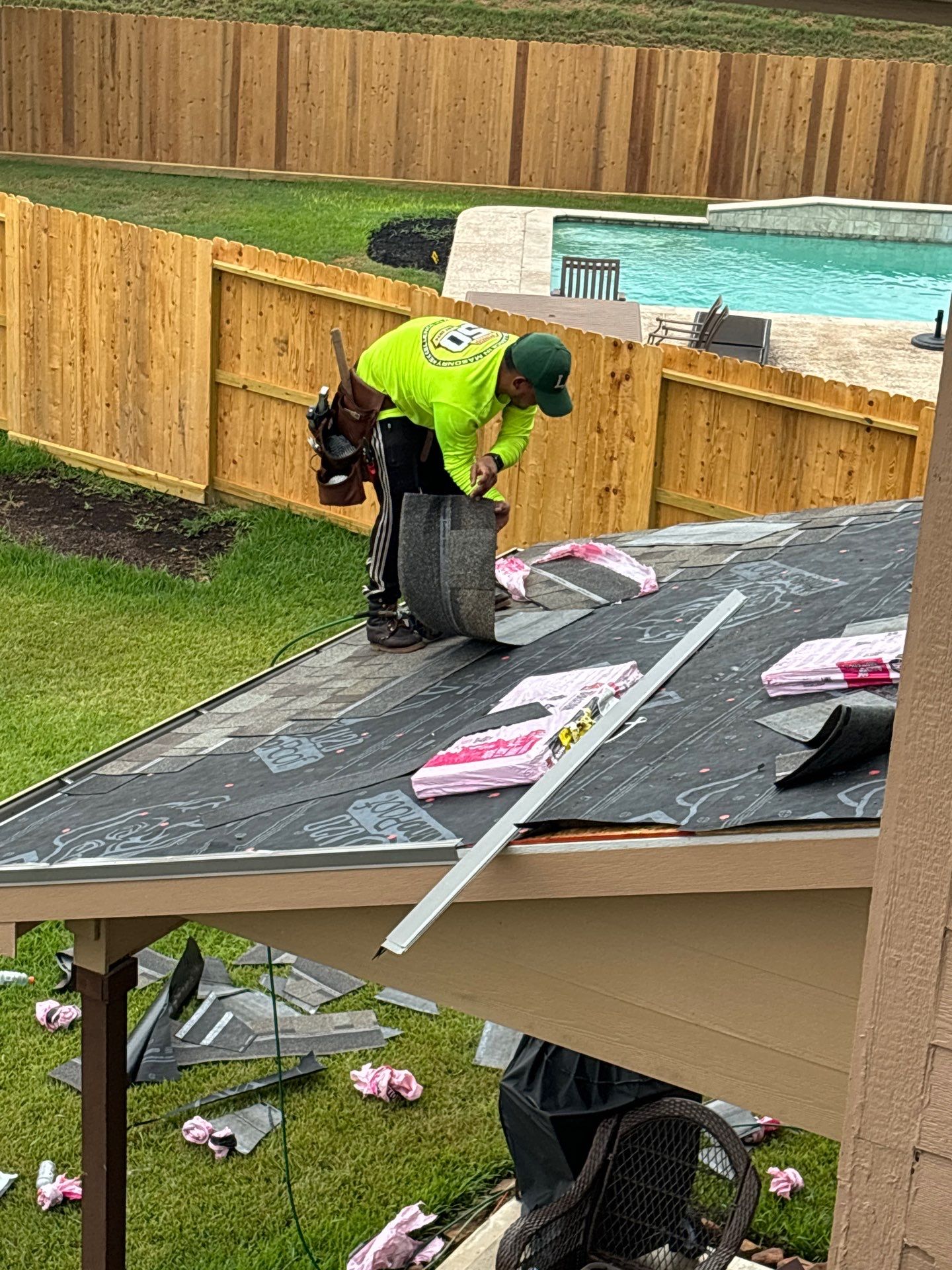 Residential Roofing Installation using Owen's Corning Duration (Lifetime) Shingles by Roof Repair Company