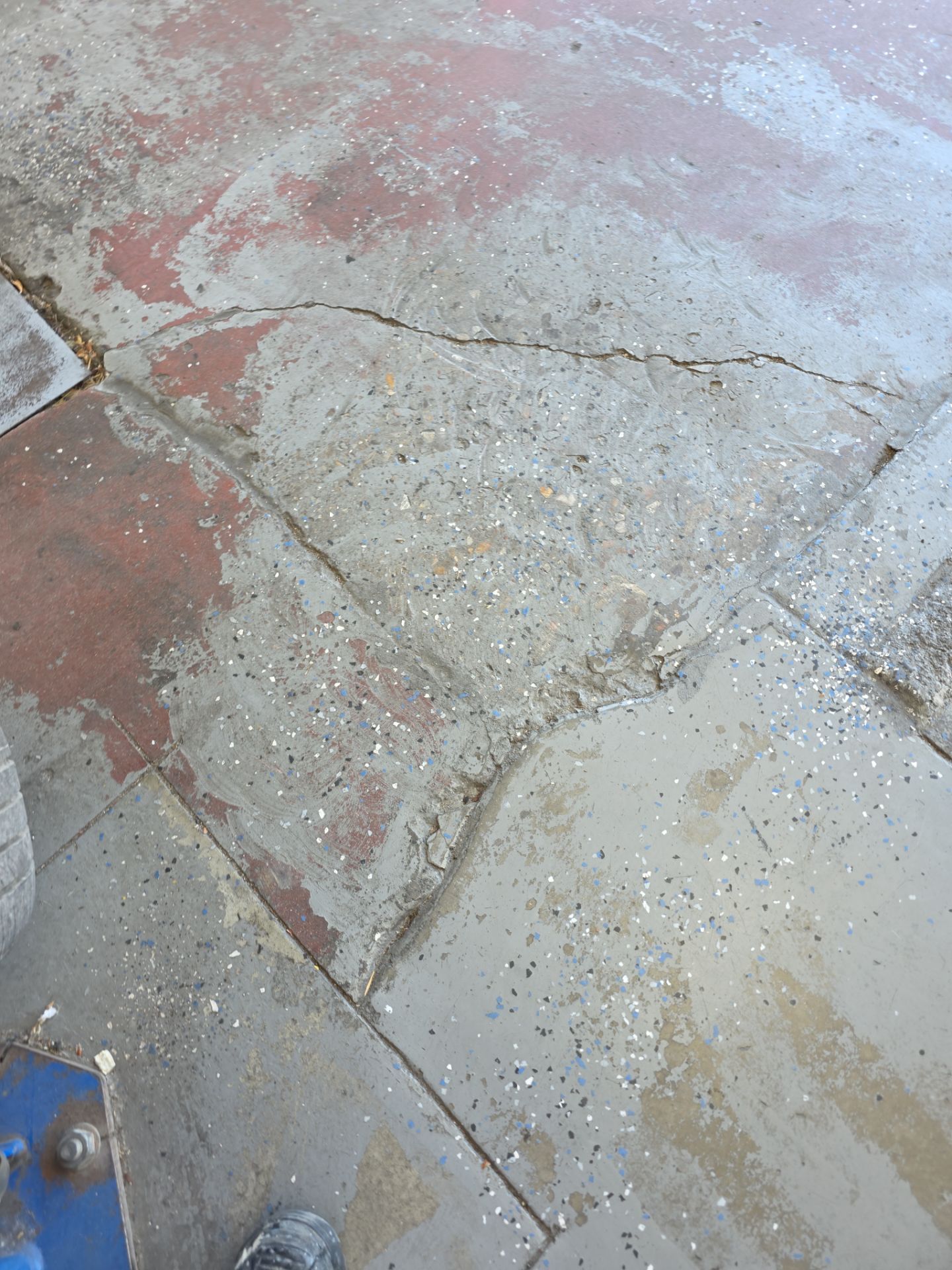 Simiron Stargazer Epoxy Coating for Commercial Auto Shop in Arroyo Grande by MGP Coatings