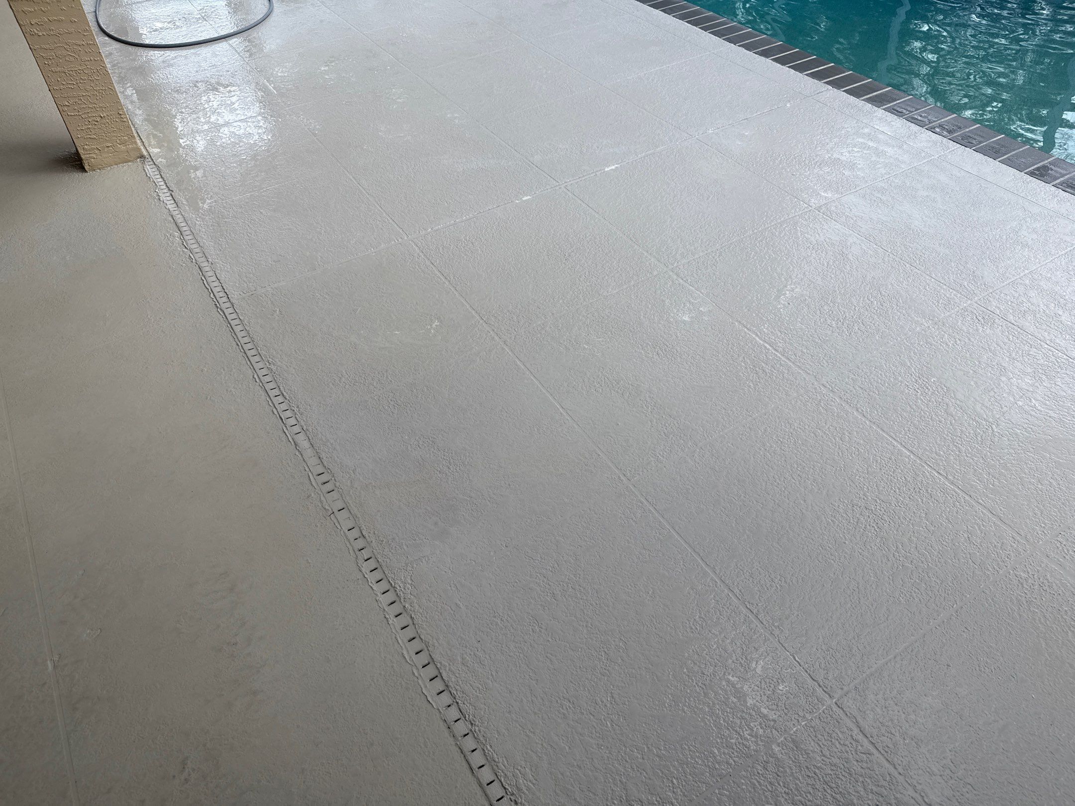 Painted Pool Deck, Pool Cage & Exterior Surface Cleaning in Creekwood – Bradenton, FL by Sunshine AquaWash