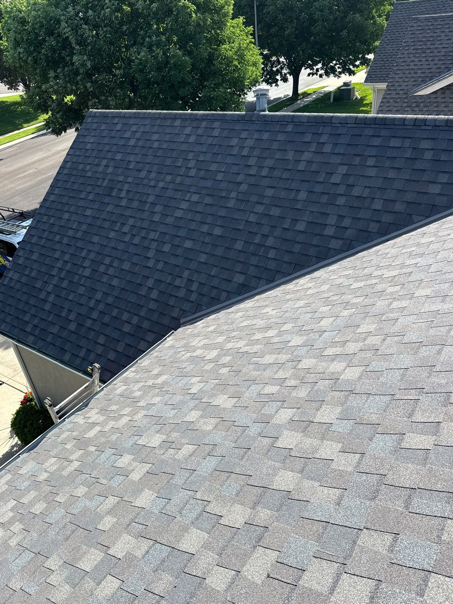 Comprehensive Kansas City Home Remodel With Siding & Roofing Installation by EEC Windows, Siding & Roofing