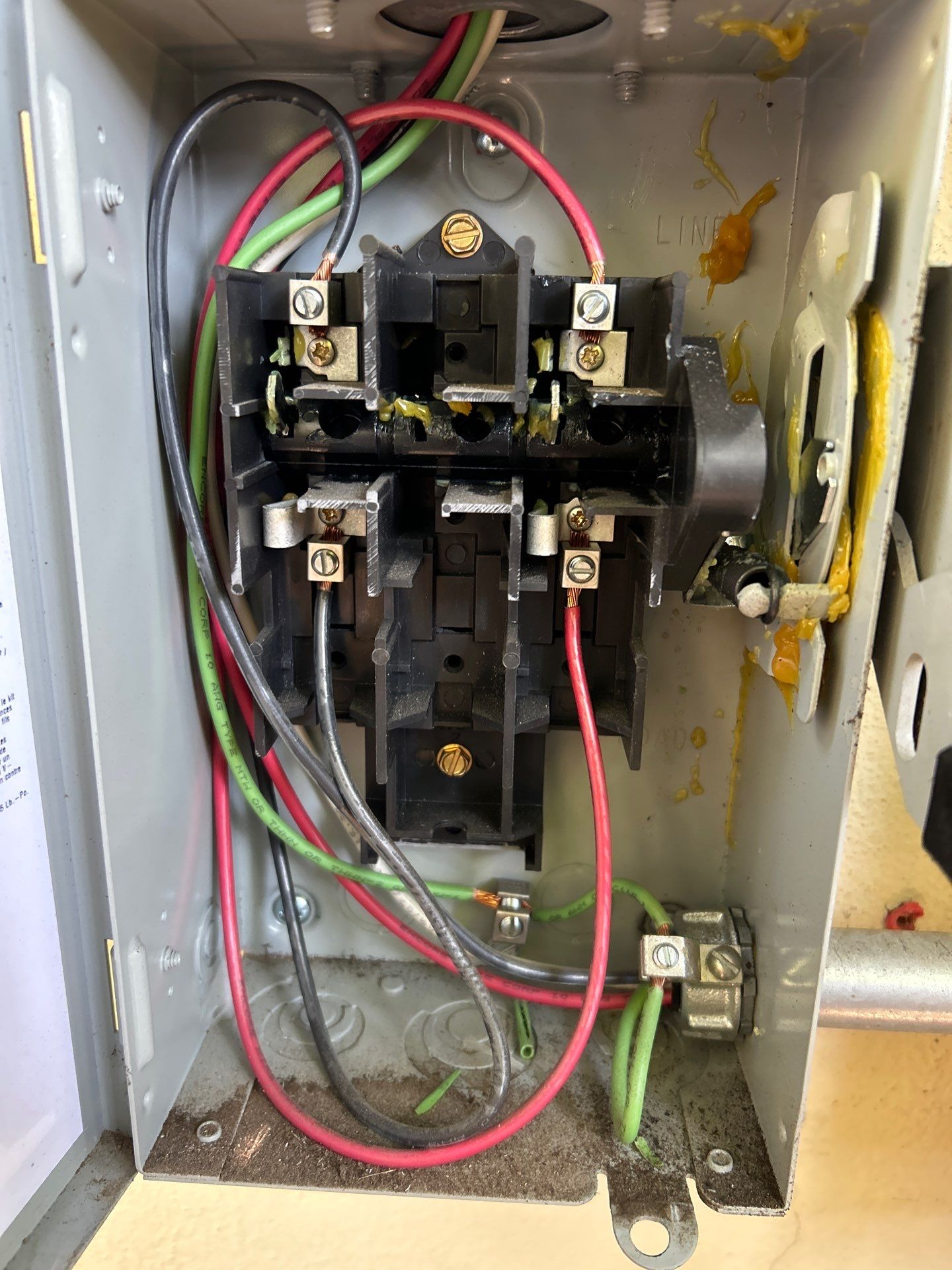 1275 N Holliston Ave Pasadena by Solar Discovery