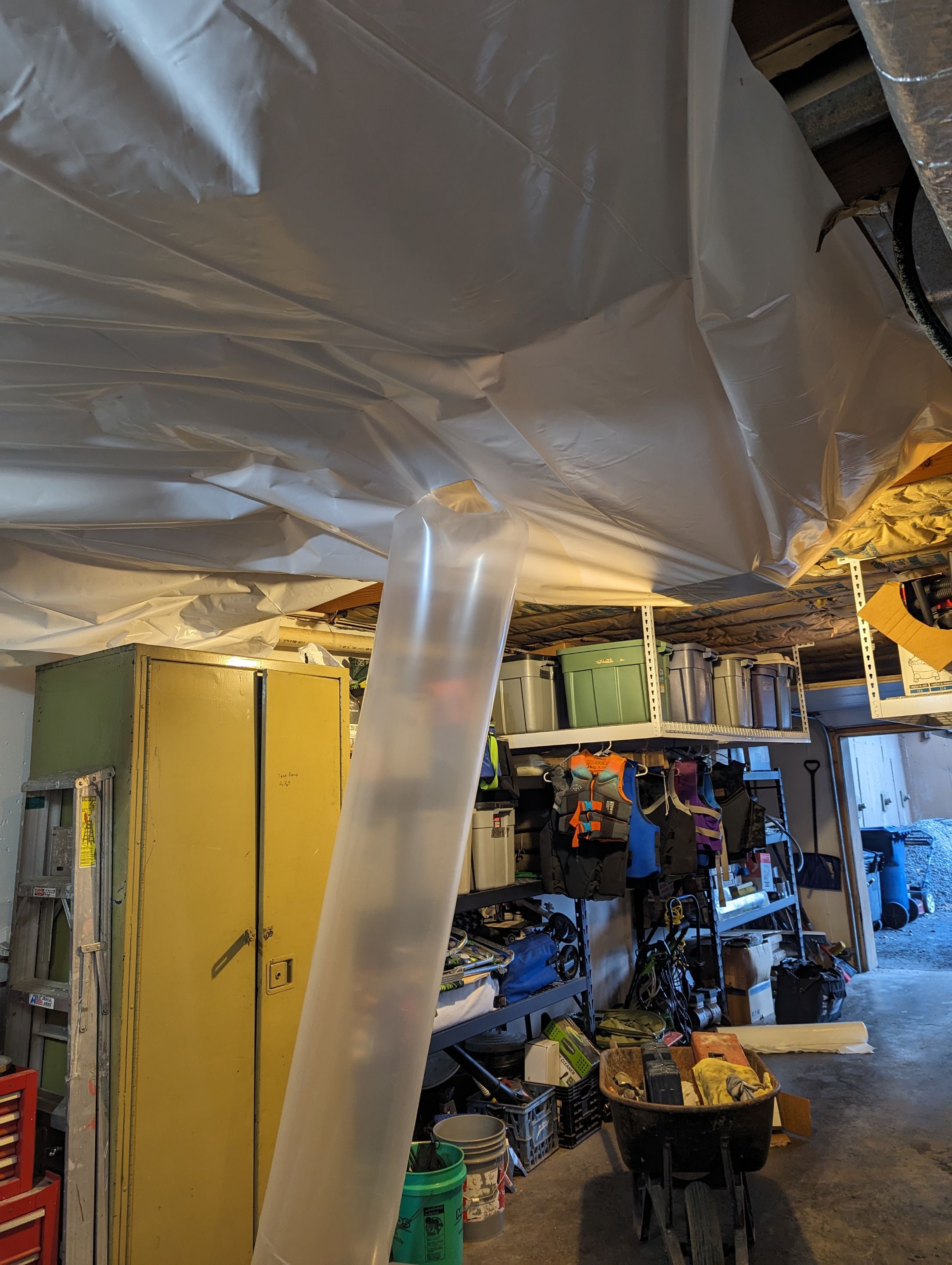 Emergency Service Water Damage in Charlestown, IN by ANR Restoration