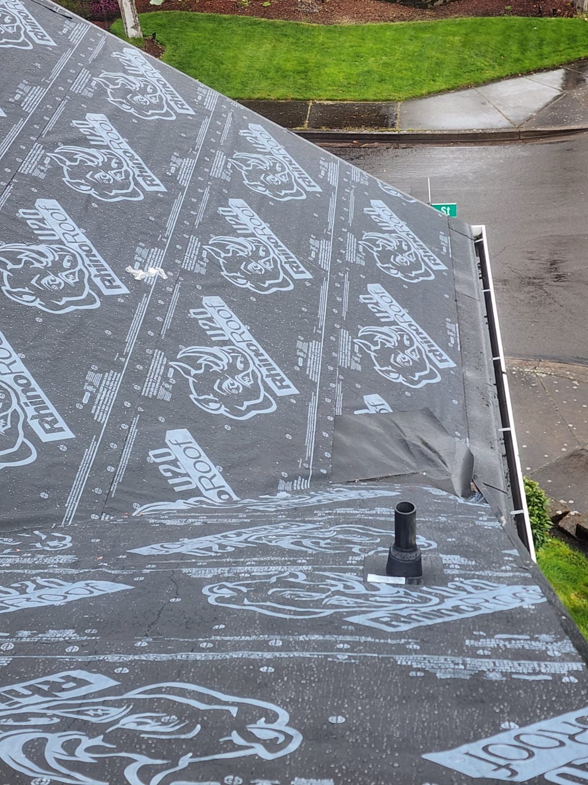 Residential Roofing Installation using Owens Corning Duration Shingles  in Onyx Black by BEST Roofing & Waterproofing
