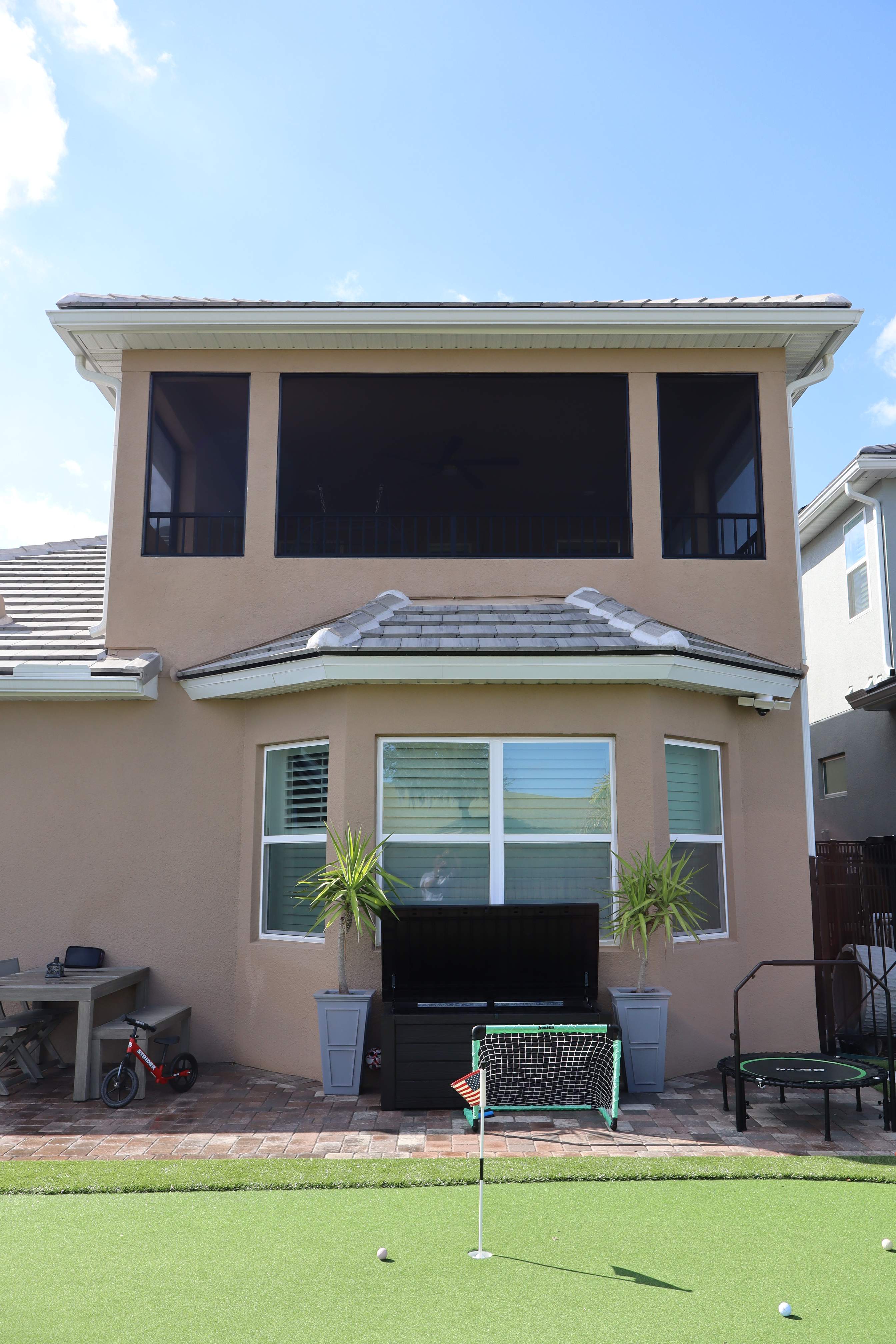 Balcony flooring and screen installation by Orlando pergolas