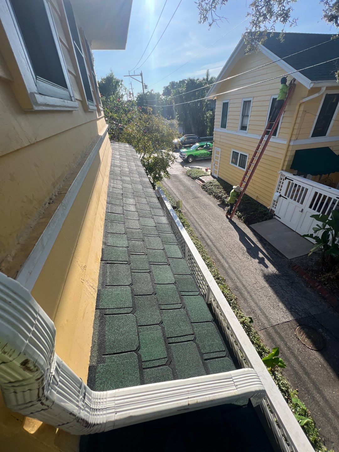 Project in St. Petersburg 33704 by Mitchell Roofing Company LLC 
