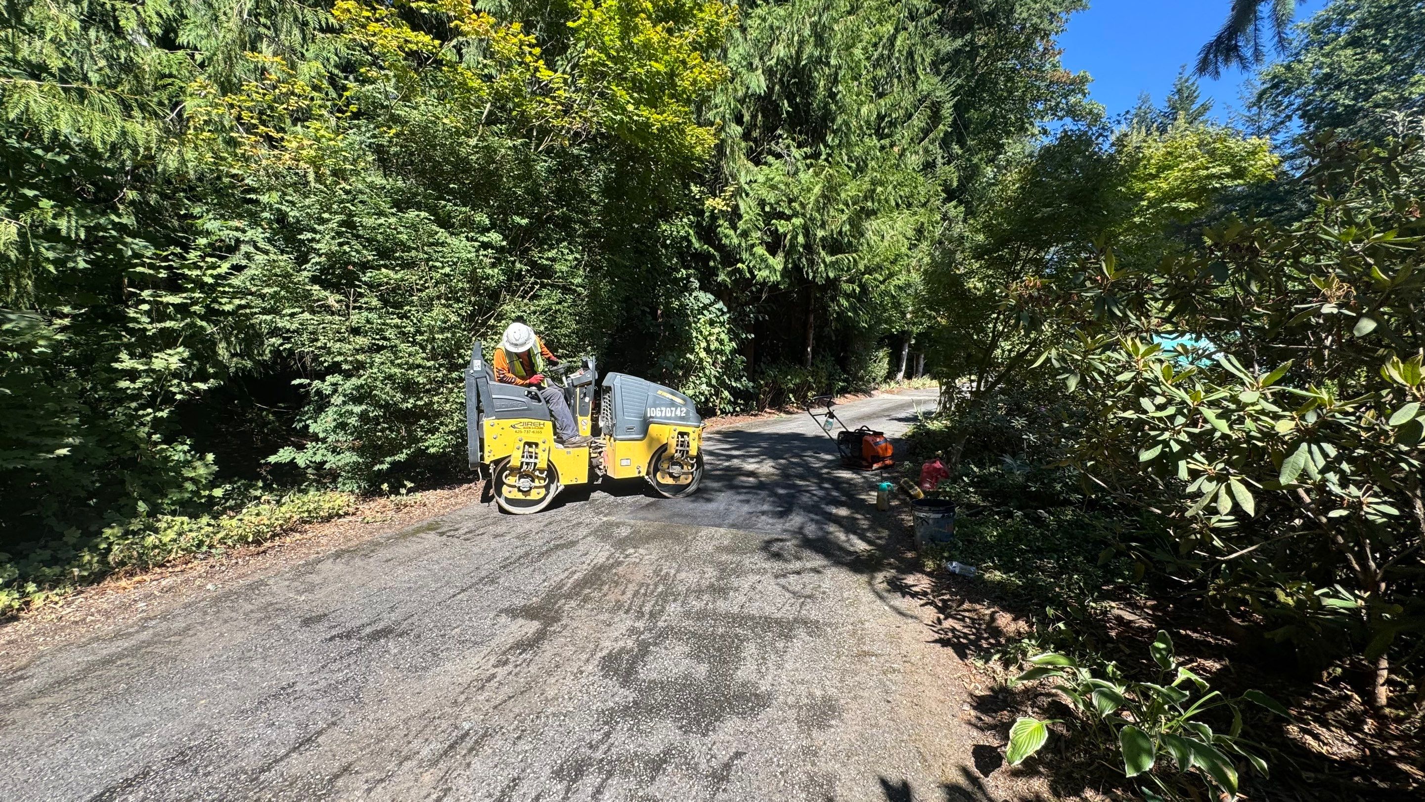Asphalt Patch Repair & Sealcoat | Monroe  by Jireh Asphalt & Concrete Inc 