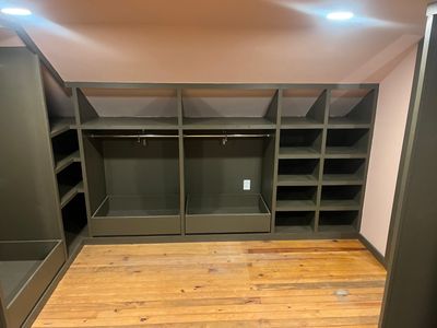 Custom closet