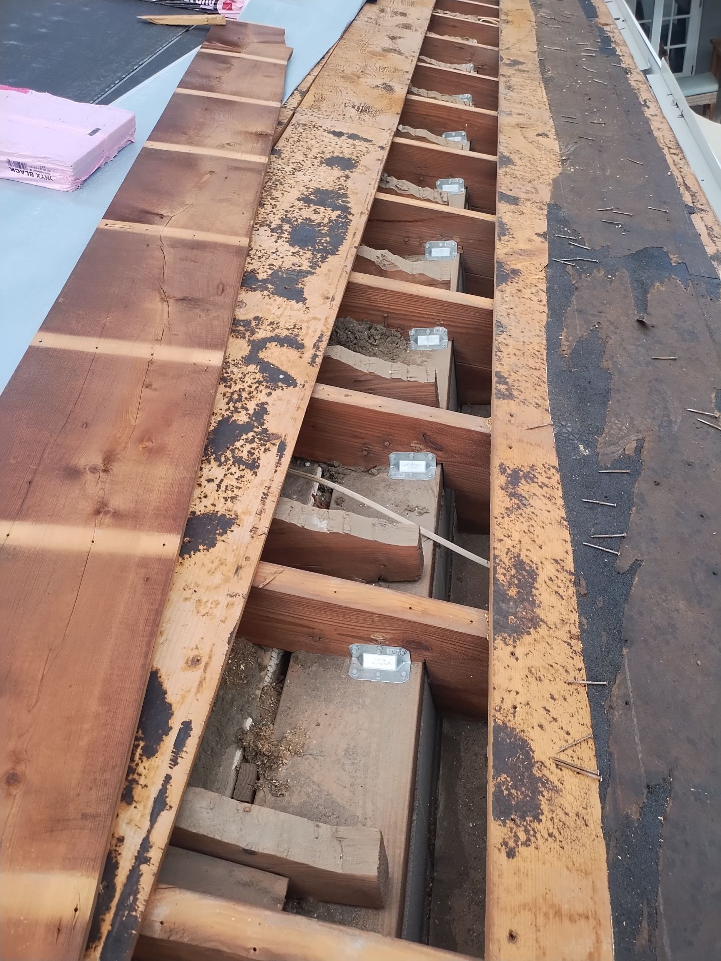 Project in St. Petersburg 33712 by Mitchell Roofing Company LLC 
