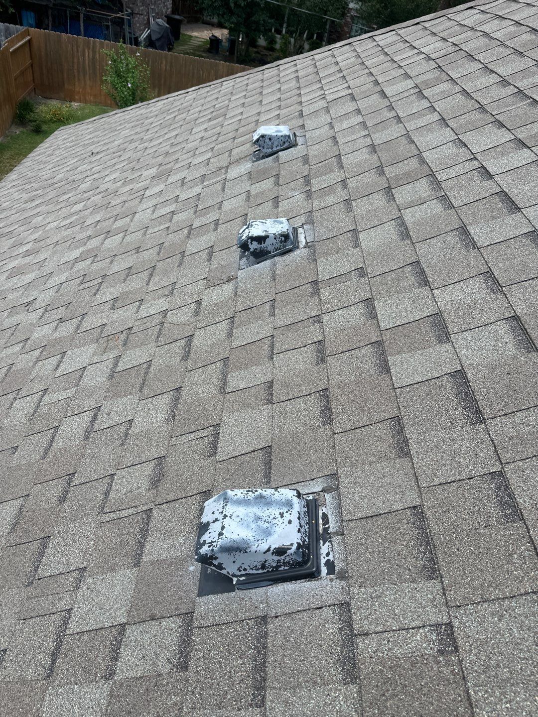Hail Damage using Owen's Corning Duration (Lifetime) Shingles by Roof Repair Company