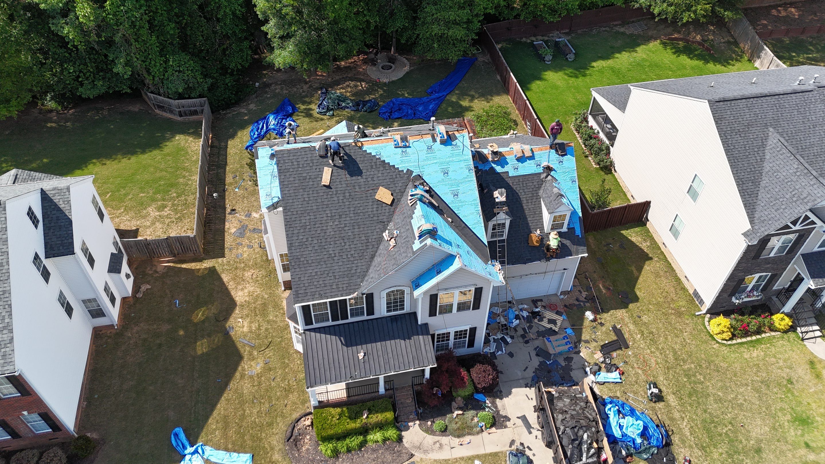 Full Asphalt Shingle Roof Replacement in Simpsonville, South Carolina by Roofers LLC