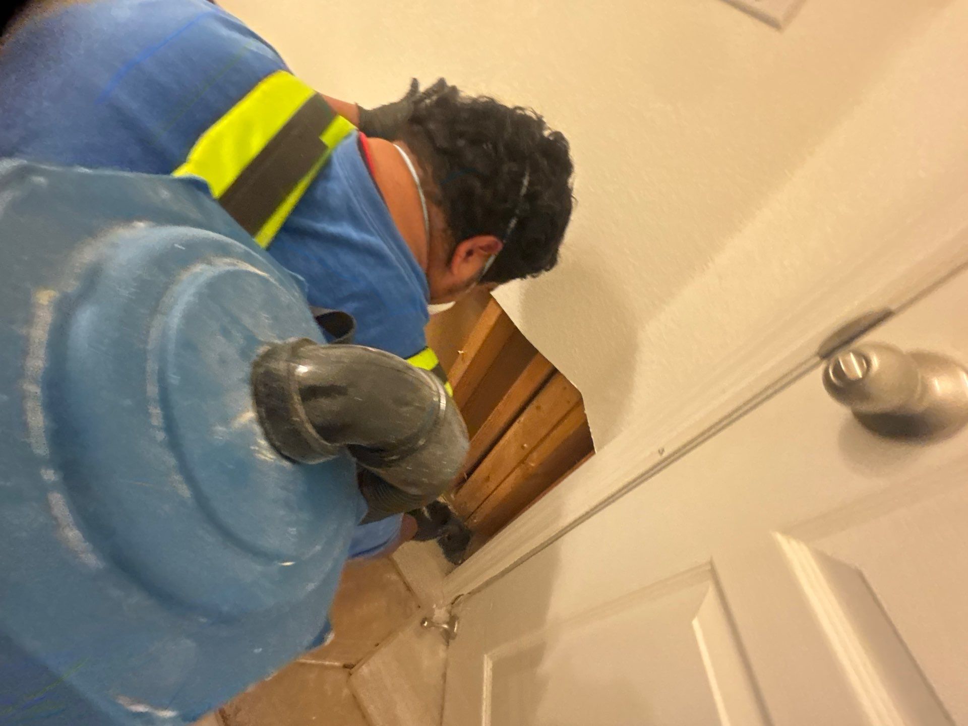 Water Damage Restoration In Apollo Beach, Florida by Ampm Restoration Services 