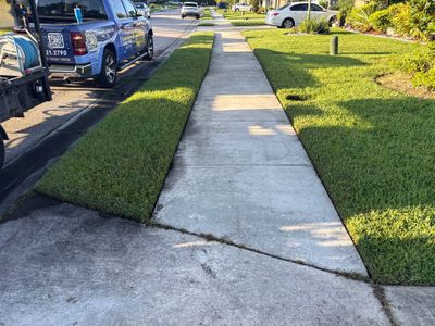 🏡 Safety and curb appeal go hand in hand!
