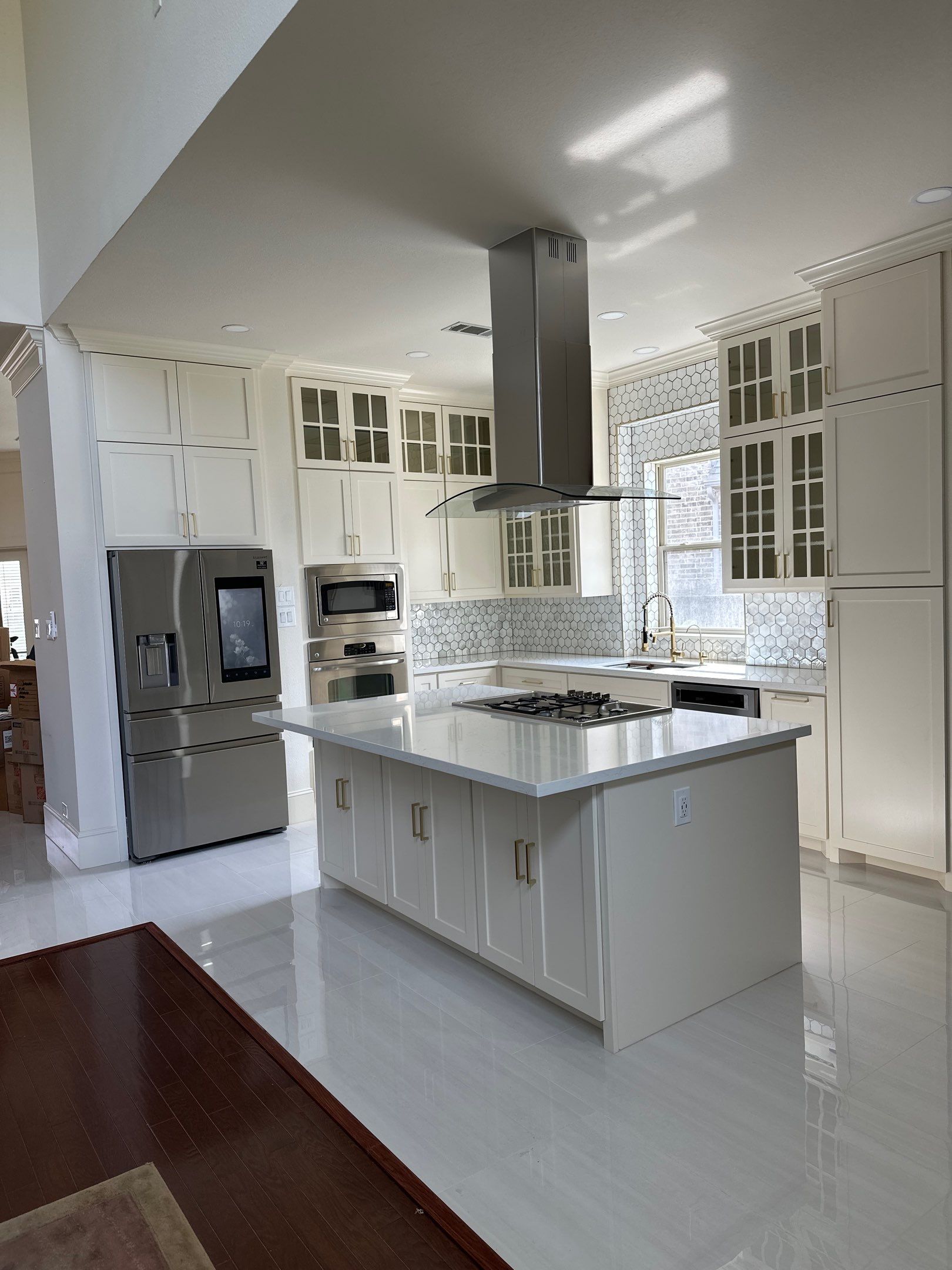 Kitchen Remodels That Inspire by L&T General Contractors and Restoration INC