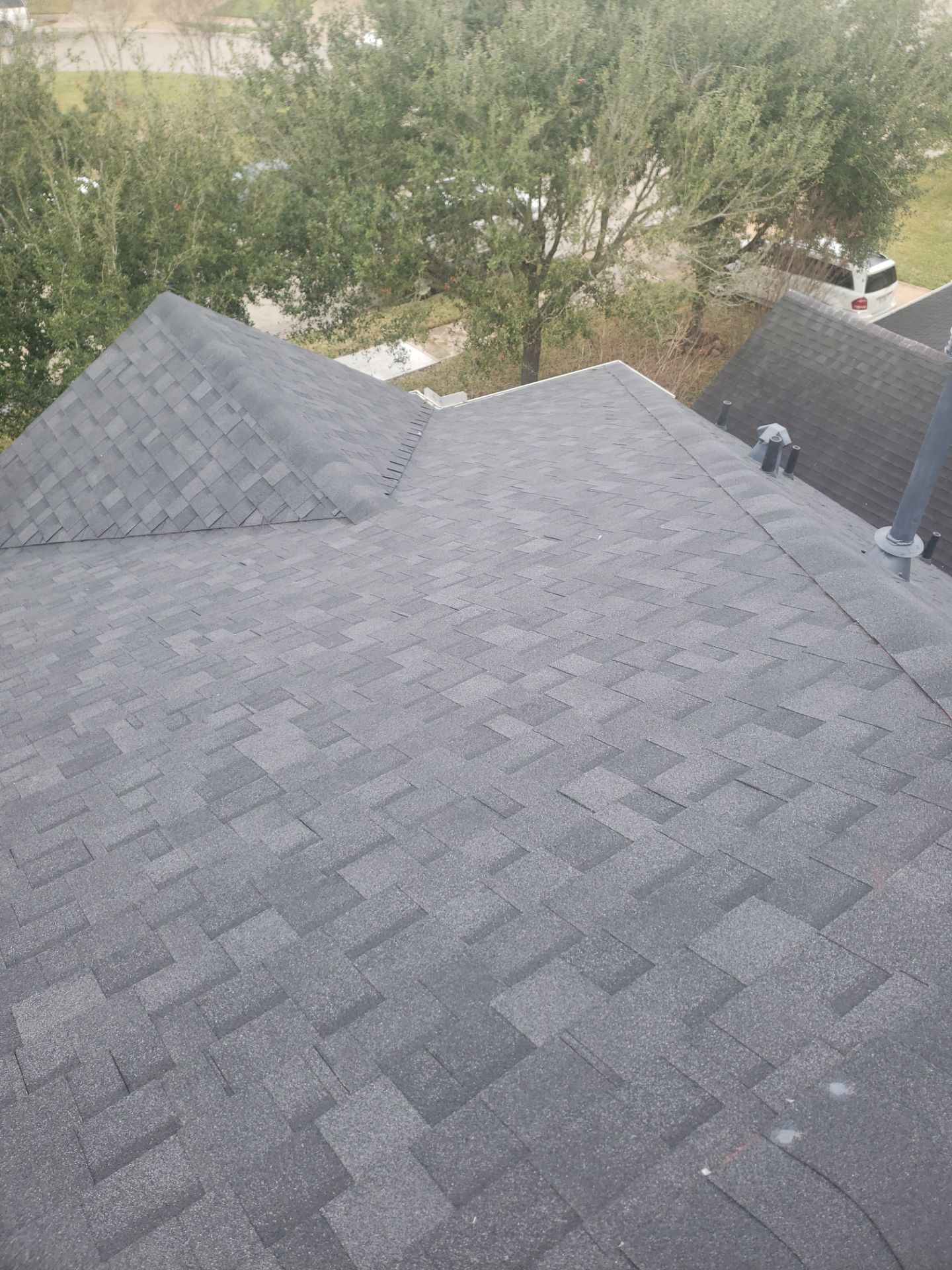 IKO Cambridge - Dual Black by Elite Roofing LLC