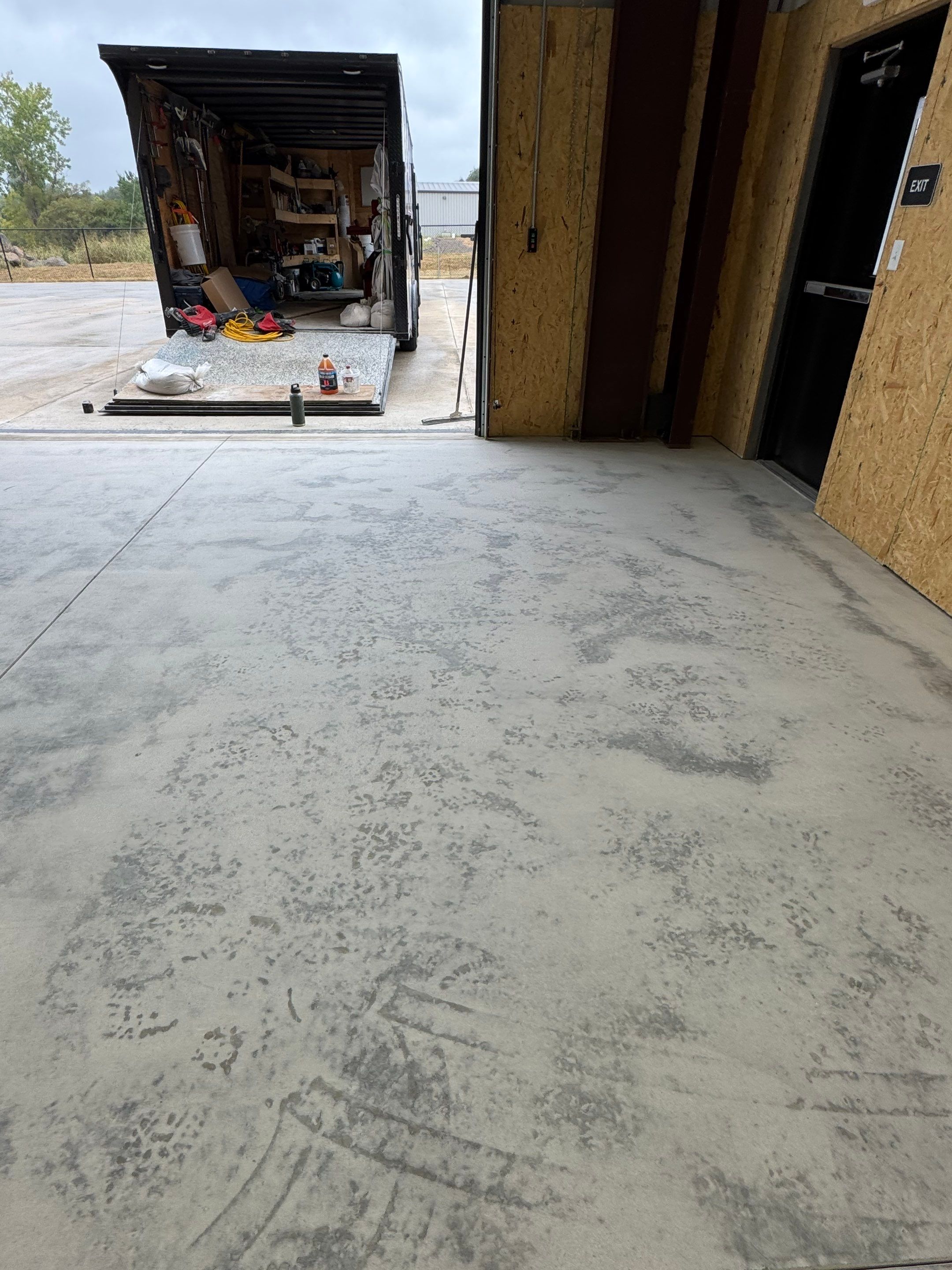 Commercial Workshop for Trucking Company by Endure Concrete Coatings