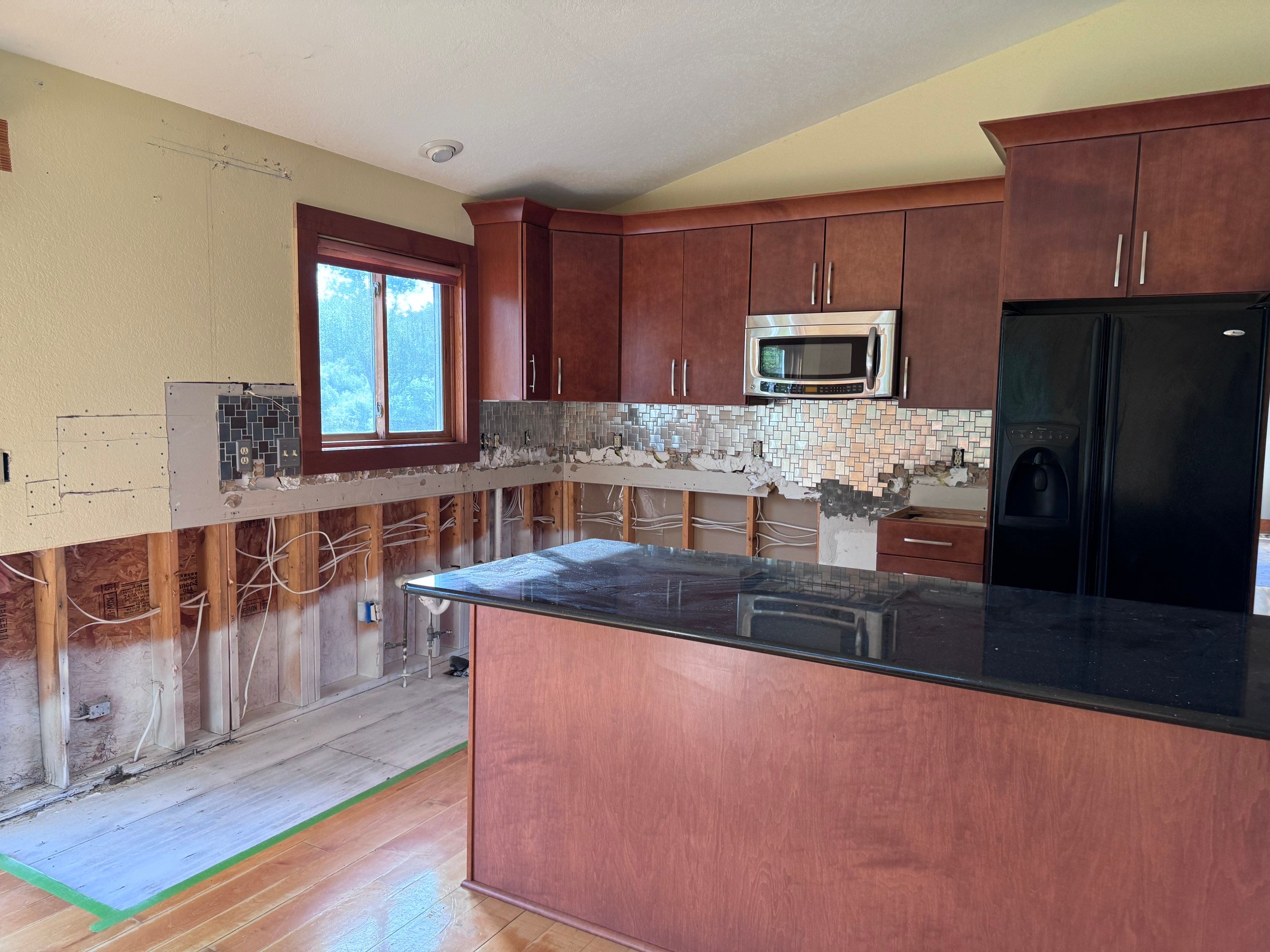 Mold Remediation in Muskego by Dry Source Property Restoration