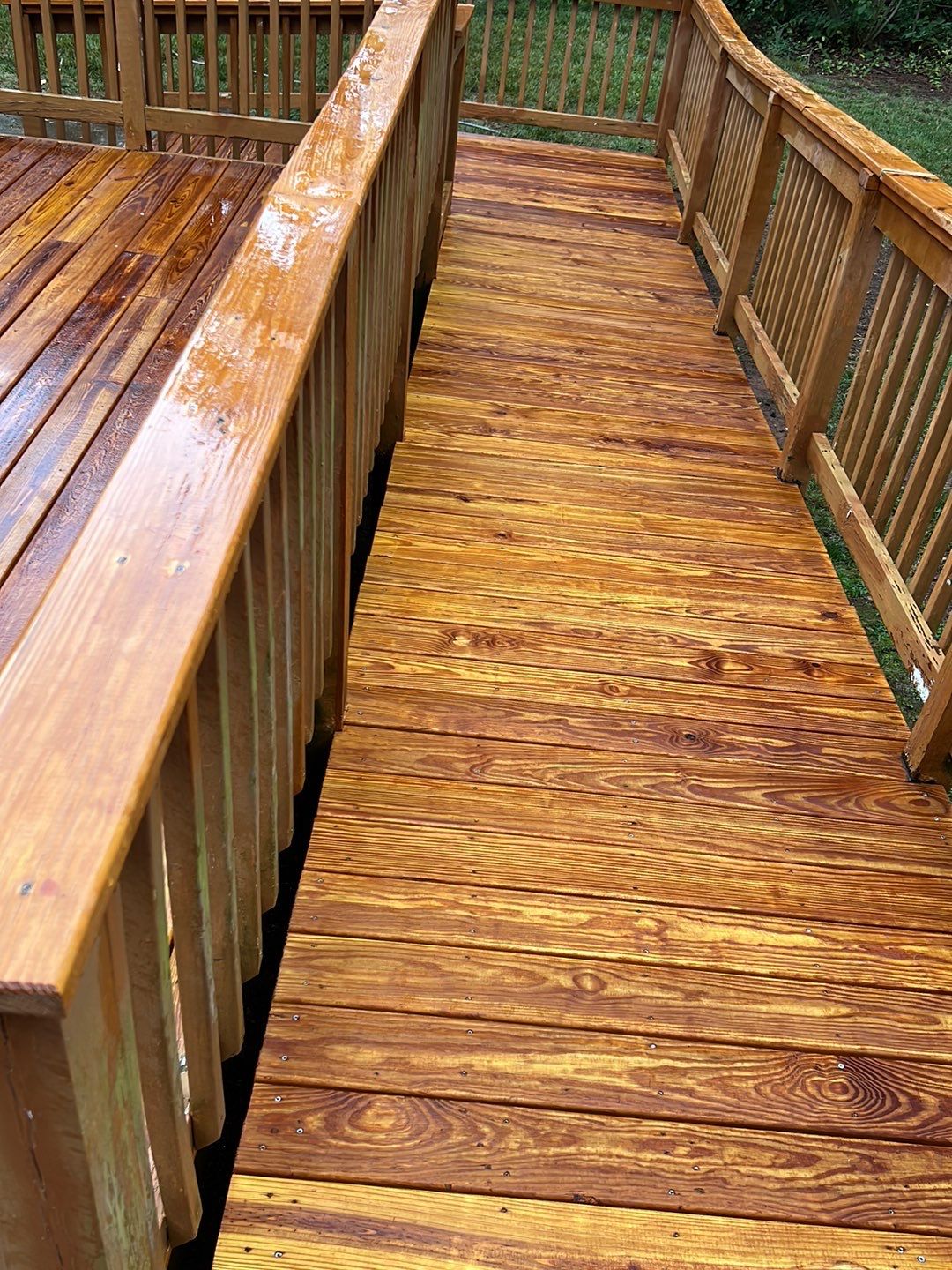 Weathered Deck using AcryFin by DuraSeal