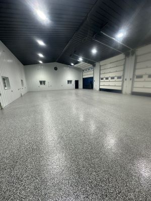 Barndominium Flake Coating using Polyaspartic