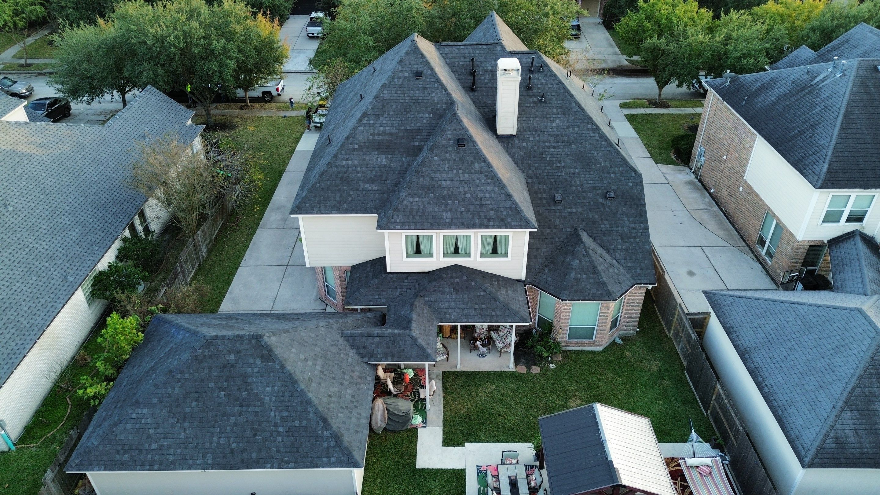 Houston Roof Install by Modern BYLT Roofing & Construction