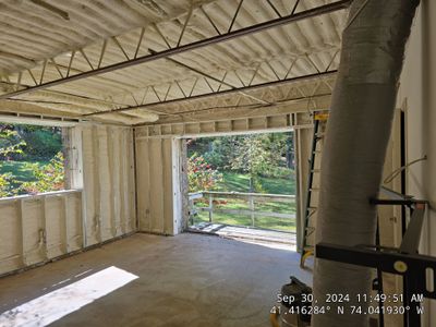 Spray Foam Insulation using Closed Cell Spray Foam