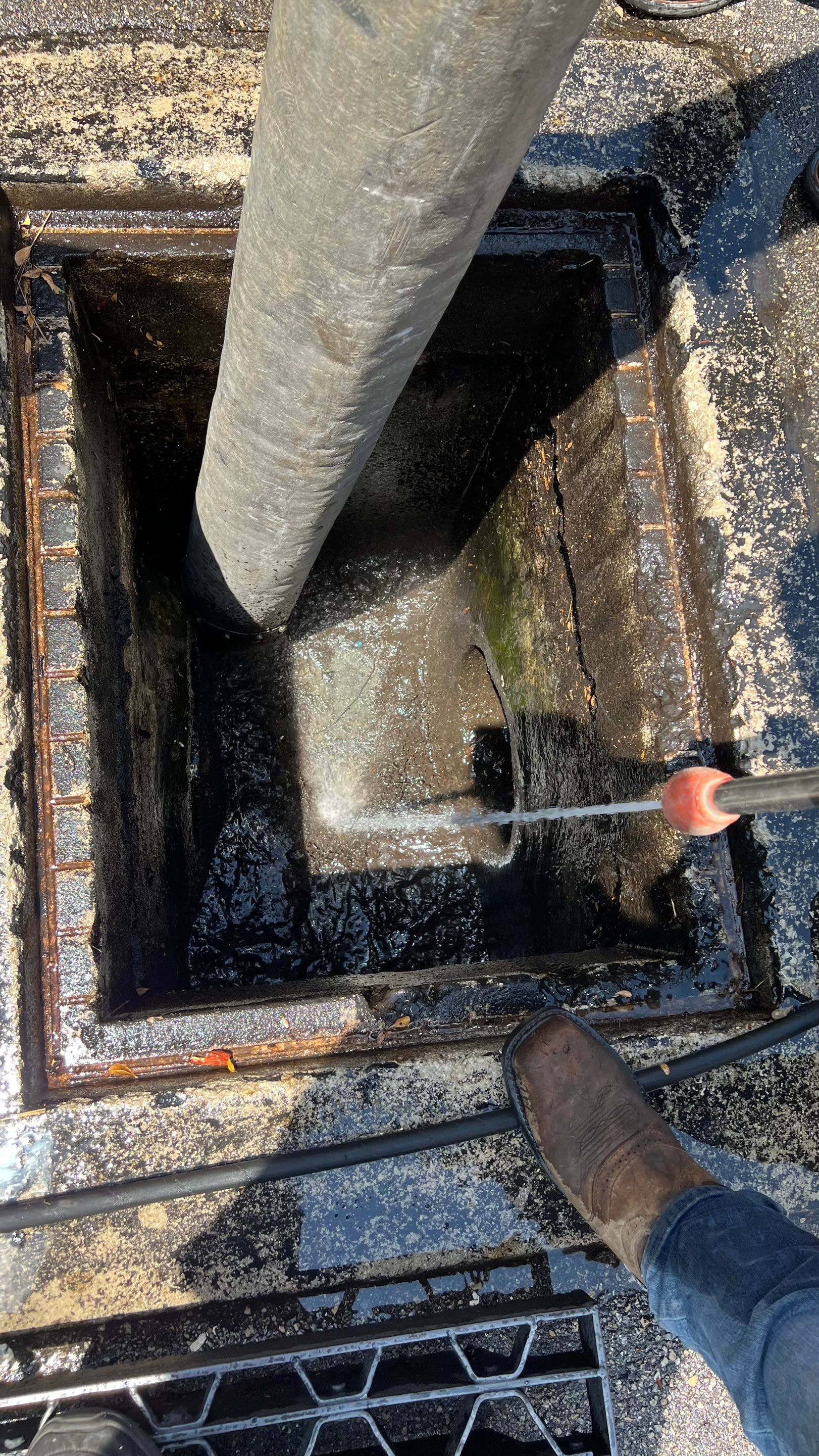 Condo Storm Water System Maintenance by APS Power & Water