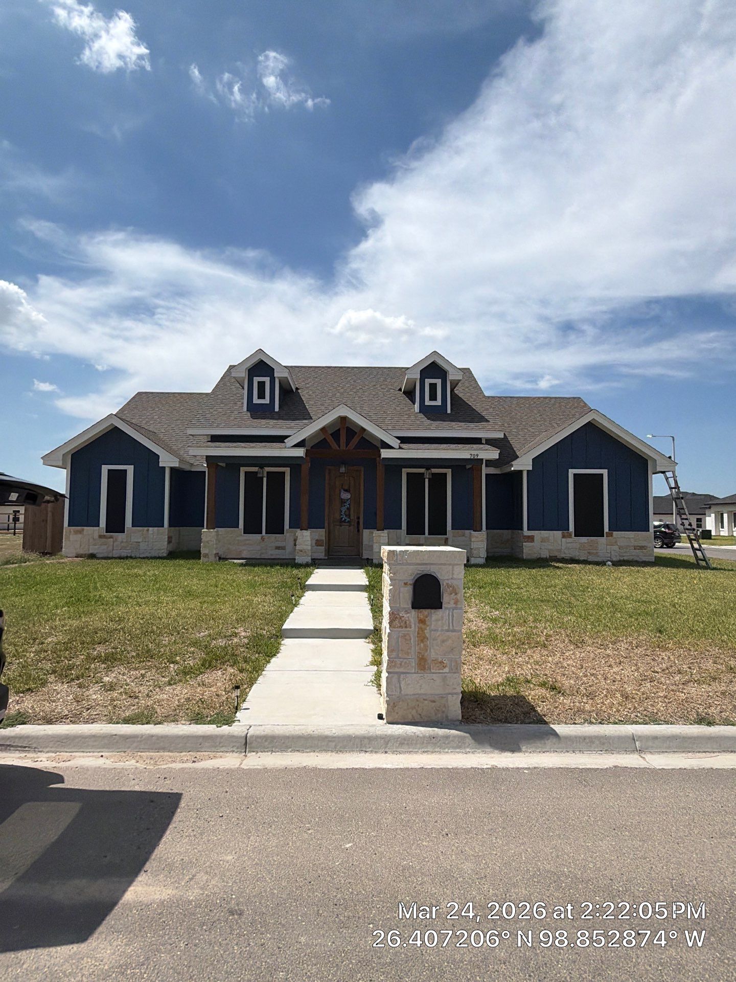 TruDef Onyx Black in Rio Grande City, Tx by PMG Home LLC