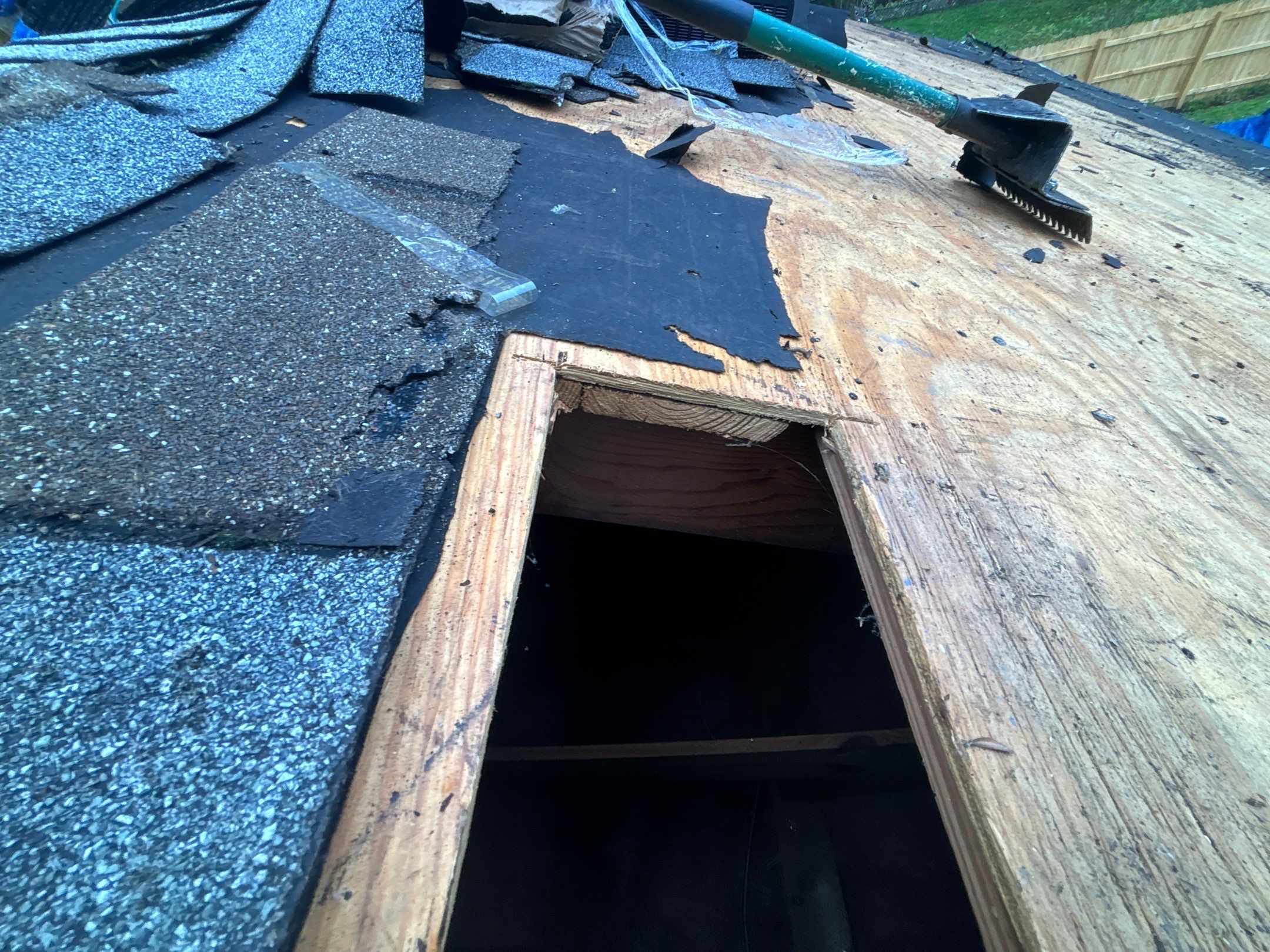 Roof Replacement using CertainTeed Landmark by 180 Contractors