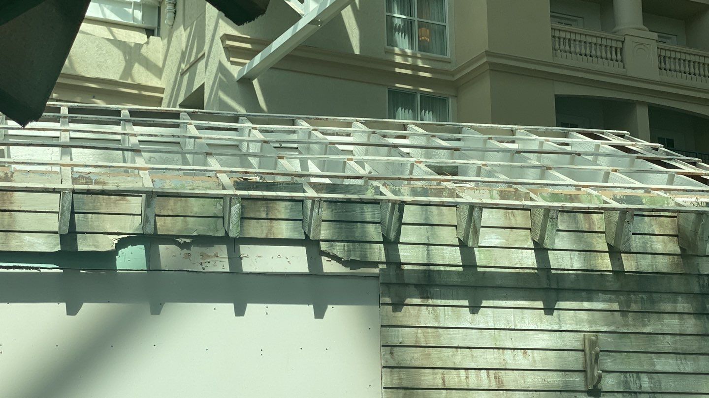 Gaylord Palms Old Hickory Restaurant by Fiddlers Roofing
