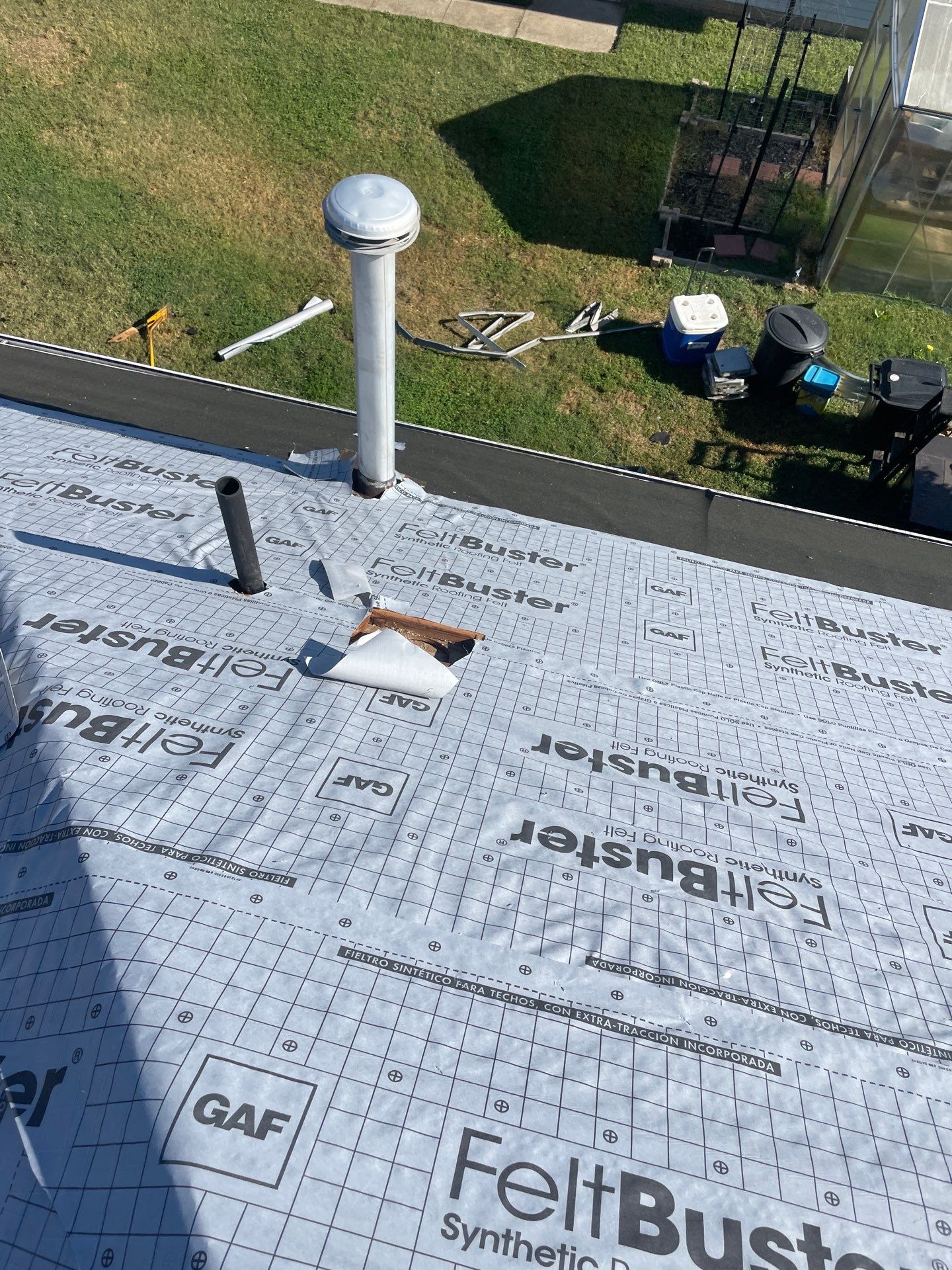 Residential Roofing Installation using GAF Timberline HDZ Charcoal by Rainstoppers Roofing