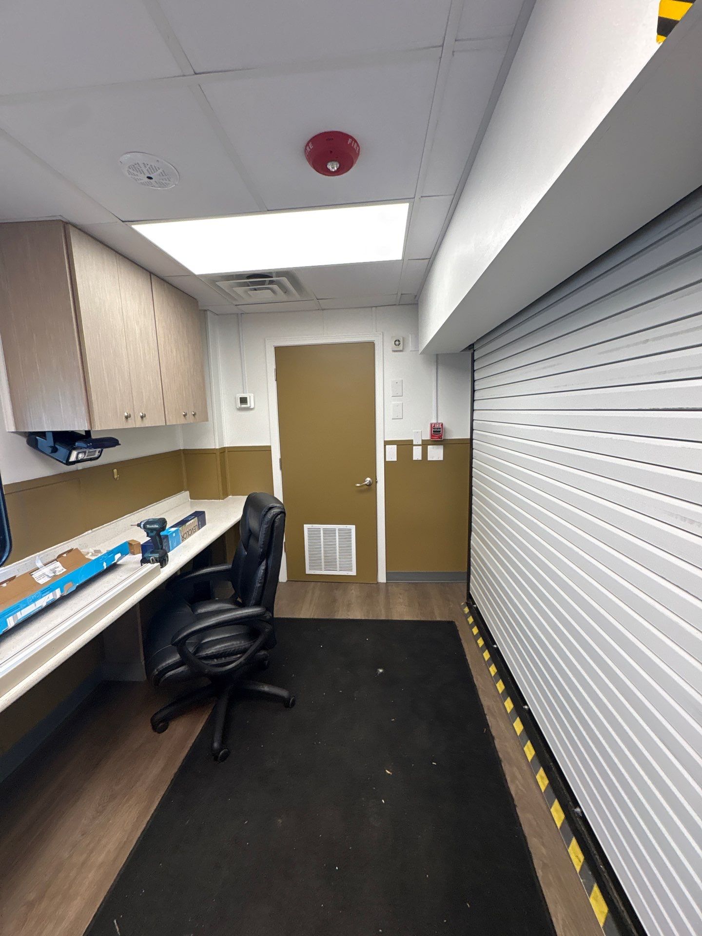 Interior for Mobile Medical Imaging Unit by Select Painting, Coatings & Garage Cabinets