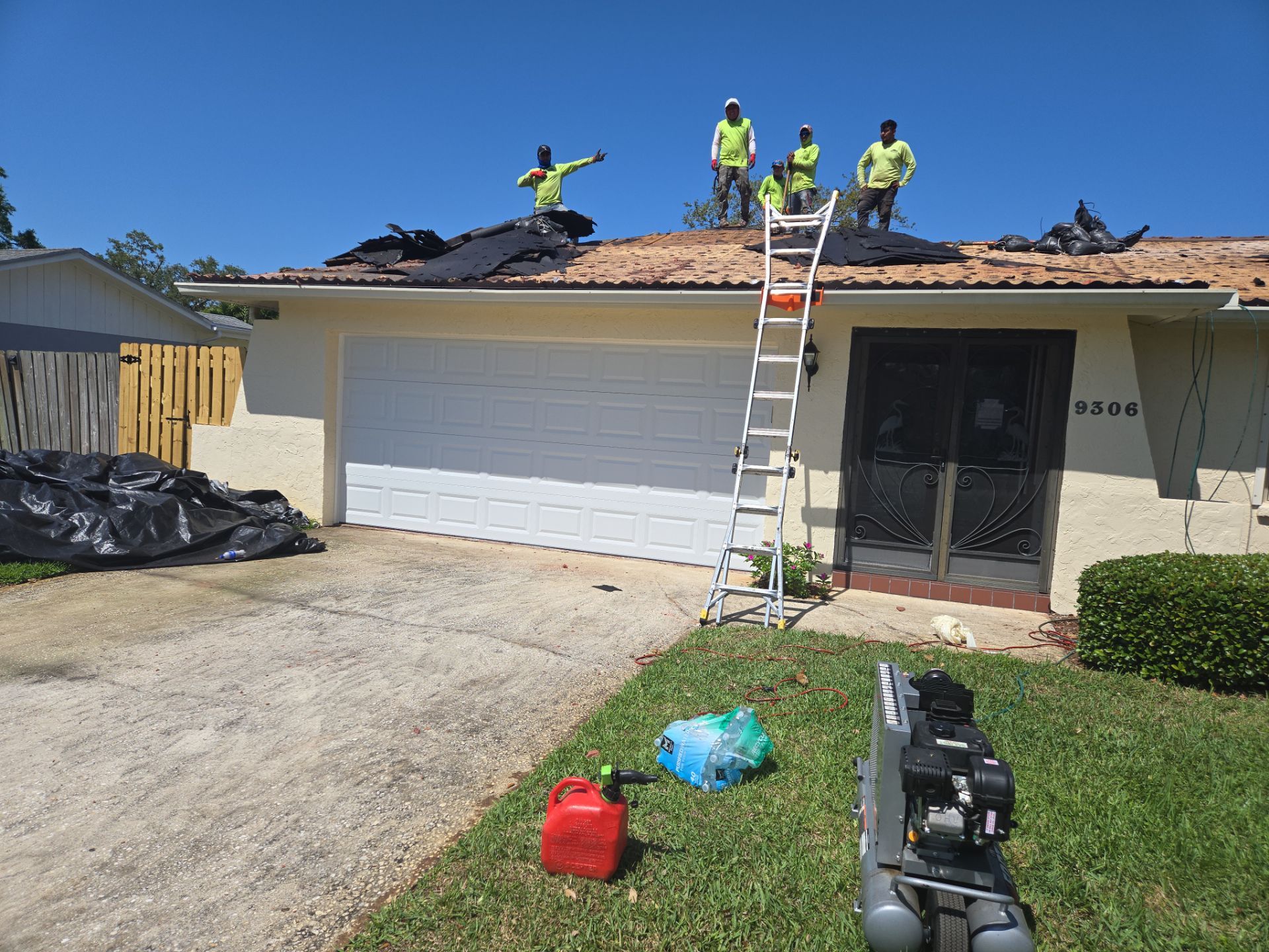 Project in Seminole 33772 by Mitchell Roofing Company LLC 