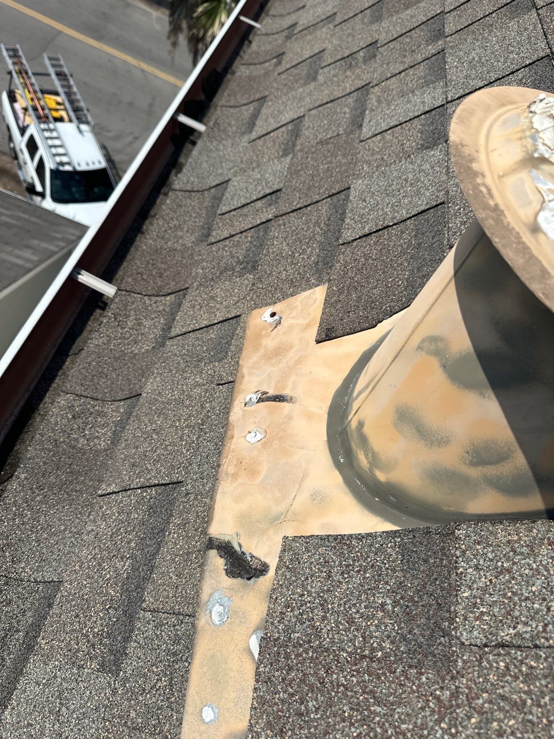 Hail Damage using Owen's Corning Duration (Lifetime) Shingles by Roof Repair Company