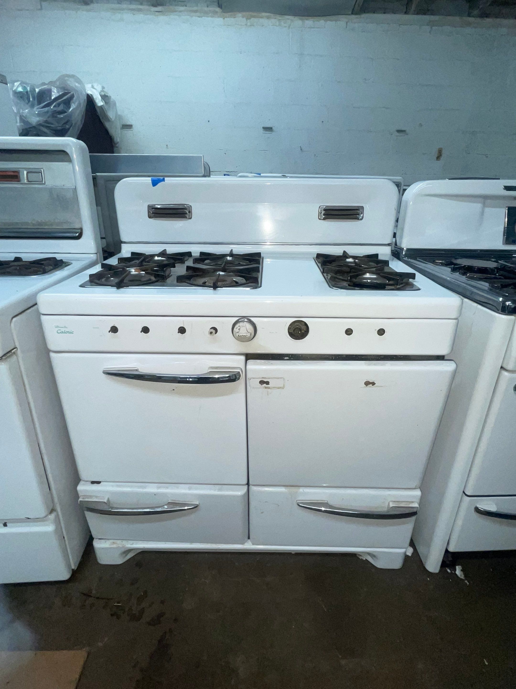 Stoves for Sale as of December 2023 by Belgrove Appliance Inc