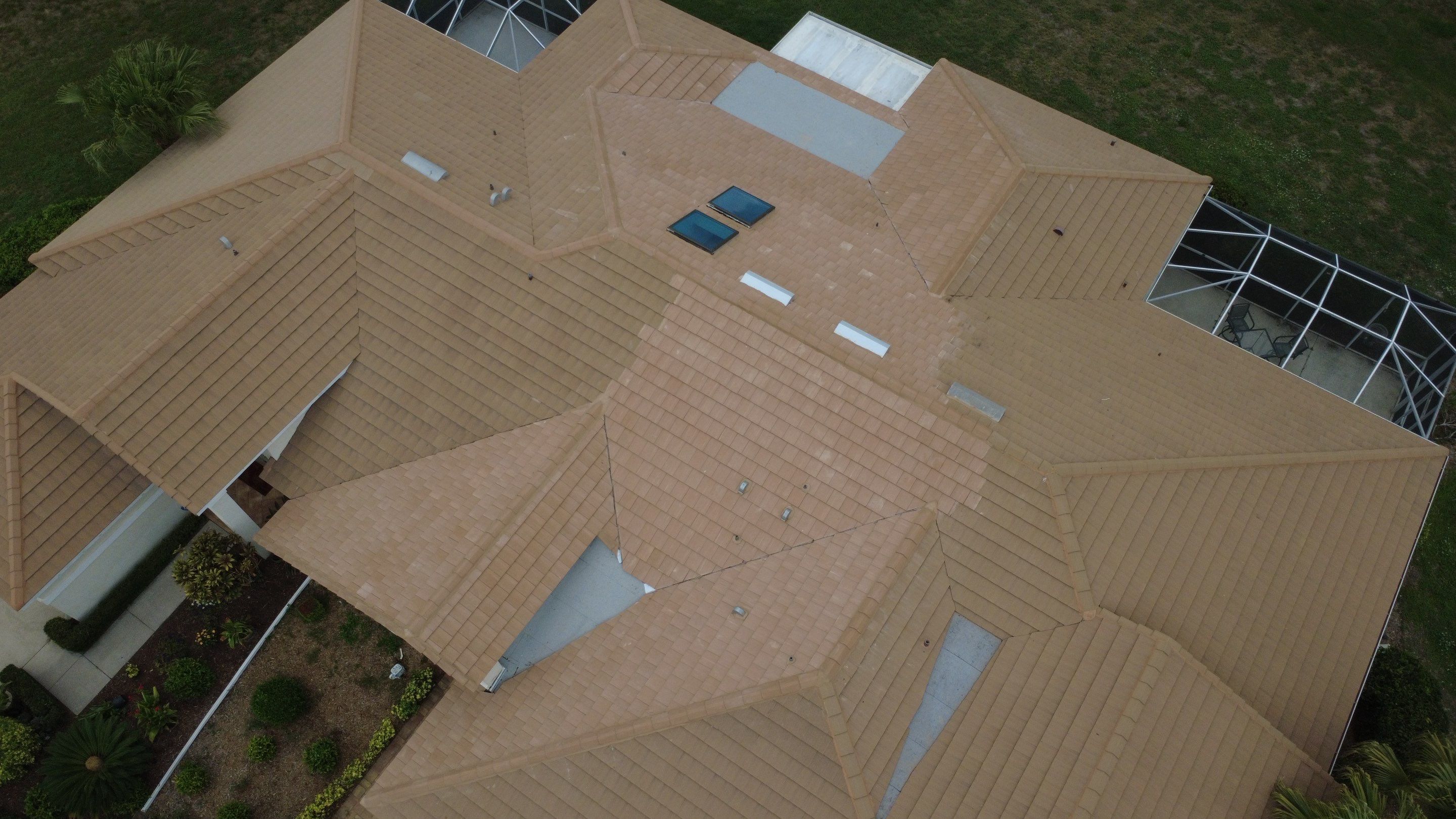 Roof Replacement in Bradenton, FL by Steadfast Roofing 