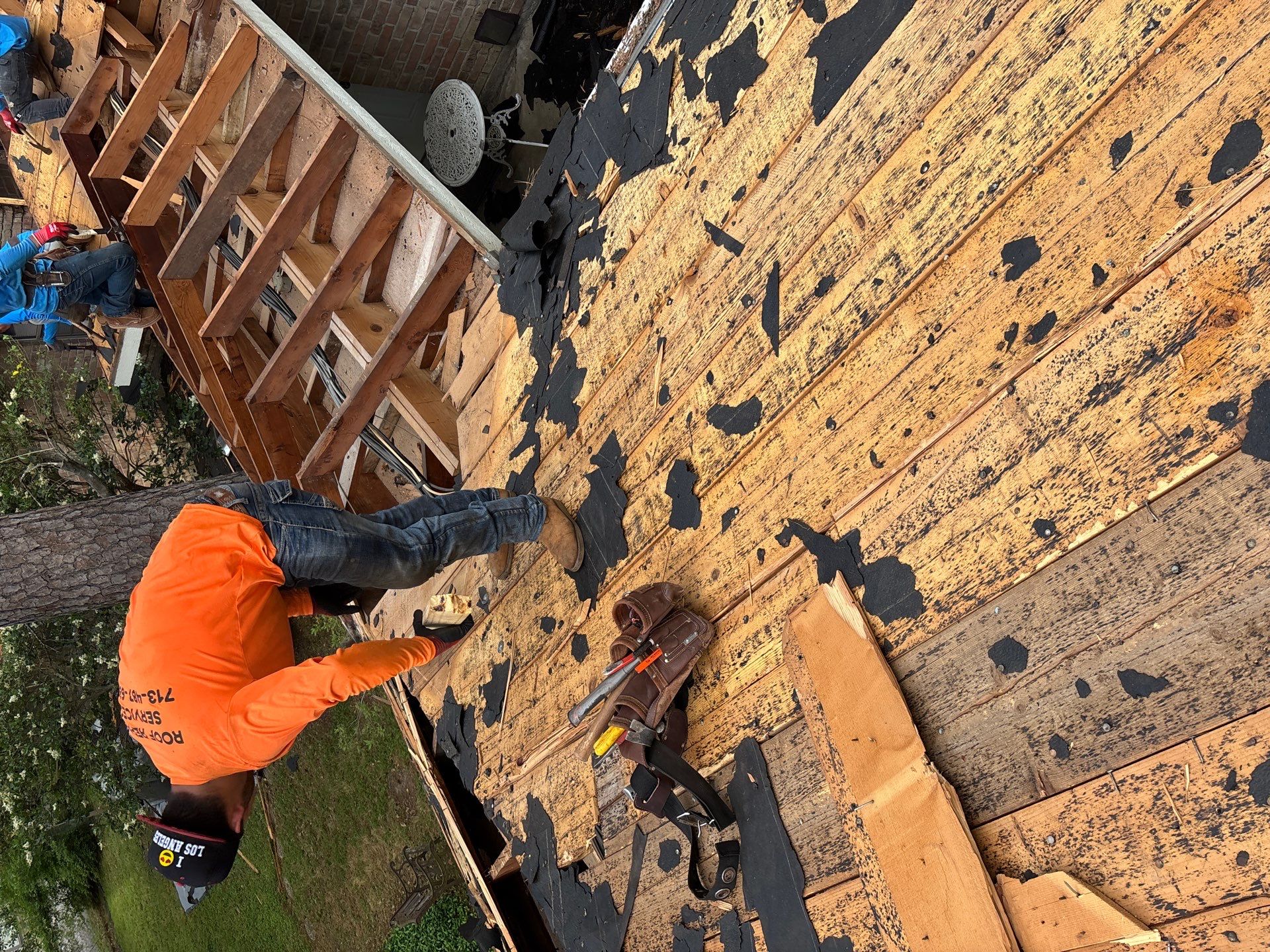 Roof Replacement Houston by Roof Repair Company