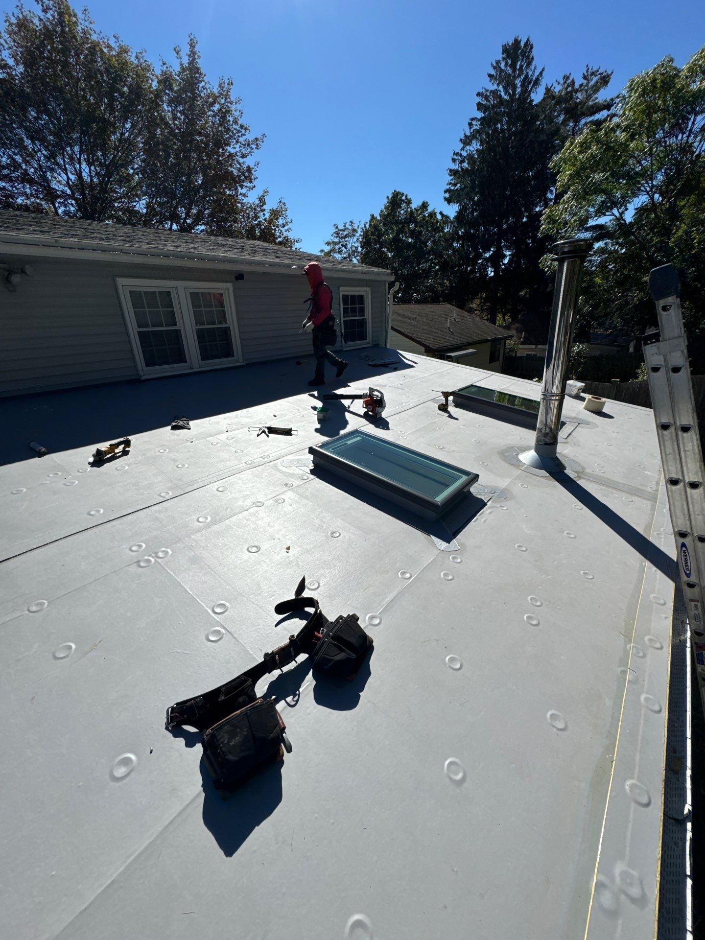 EPDM Roof & Vinyl Siding Replacement – Billerica, MA by Mighty Dog Roofing of Greater Middlesex County