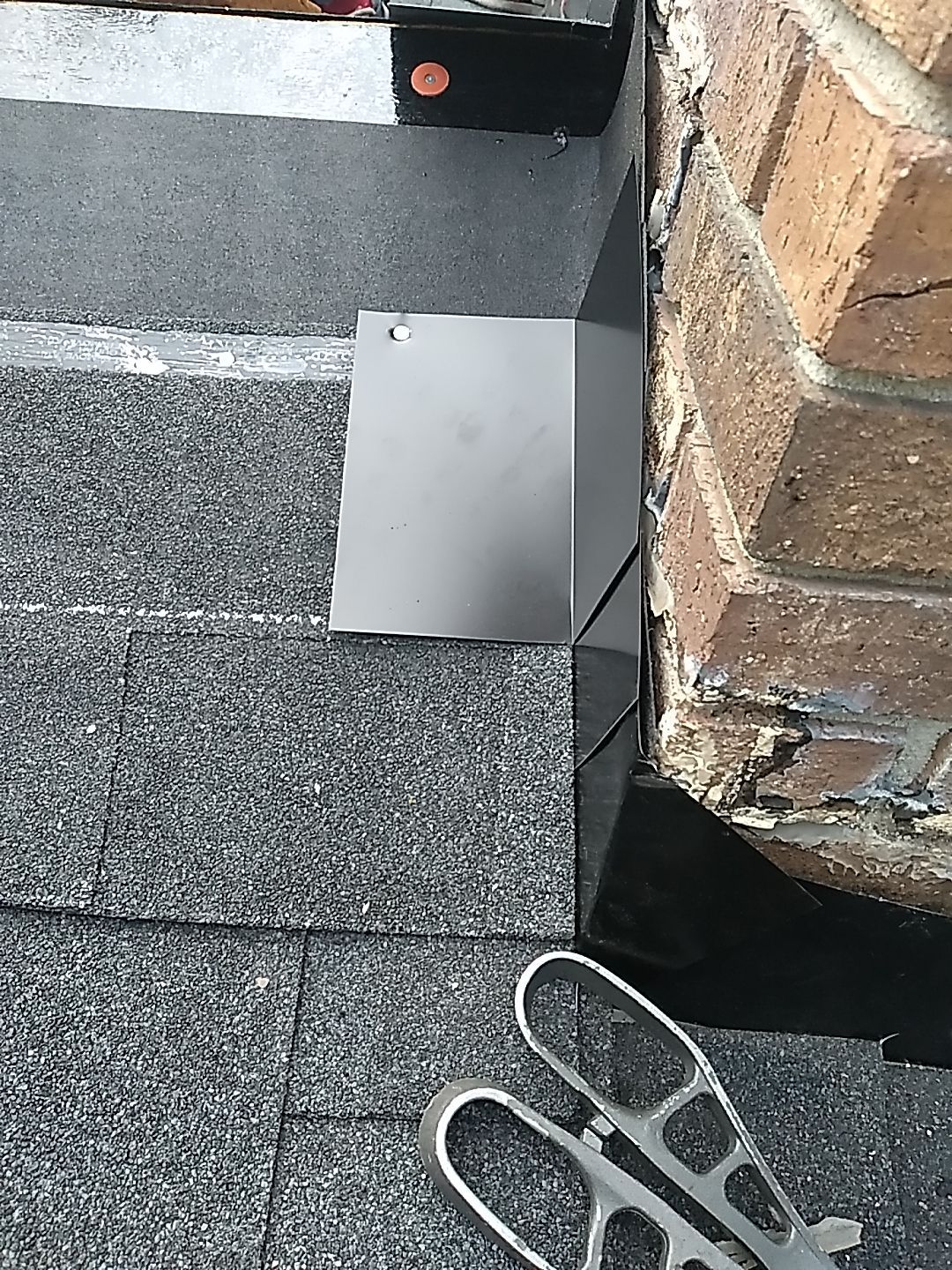 Residential Roofing Installation using Owens Corning® Oakridge Onyx Black by Indigo State Roofing