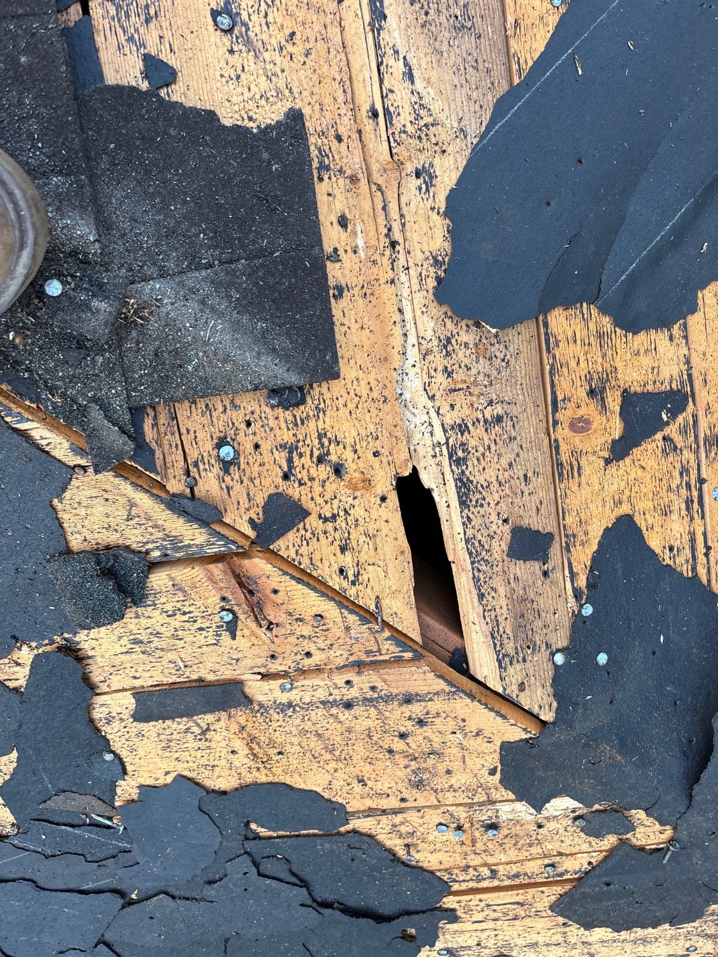 Roof Replacement Houston by Roof Repair Company