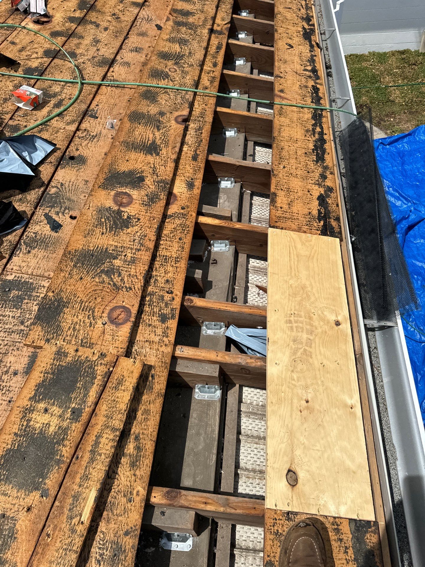Project in Gulfport 33707 by Mitchell Roofing Company LLC 