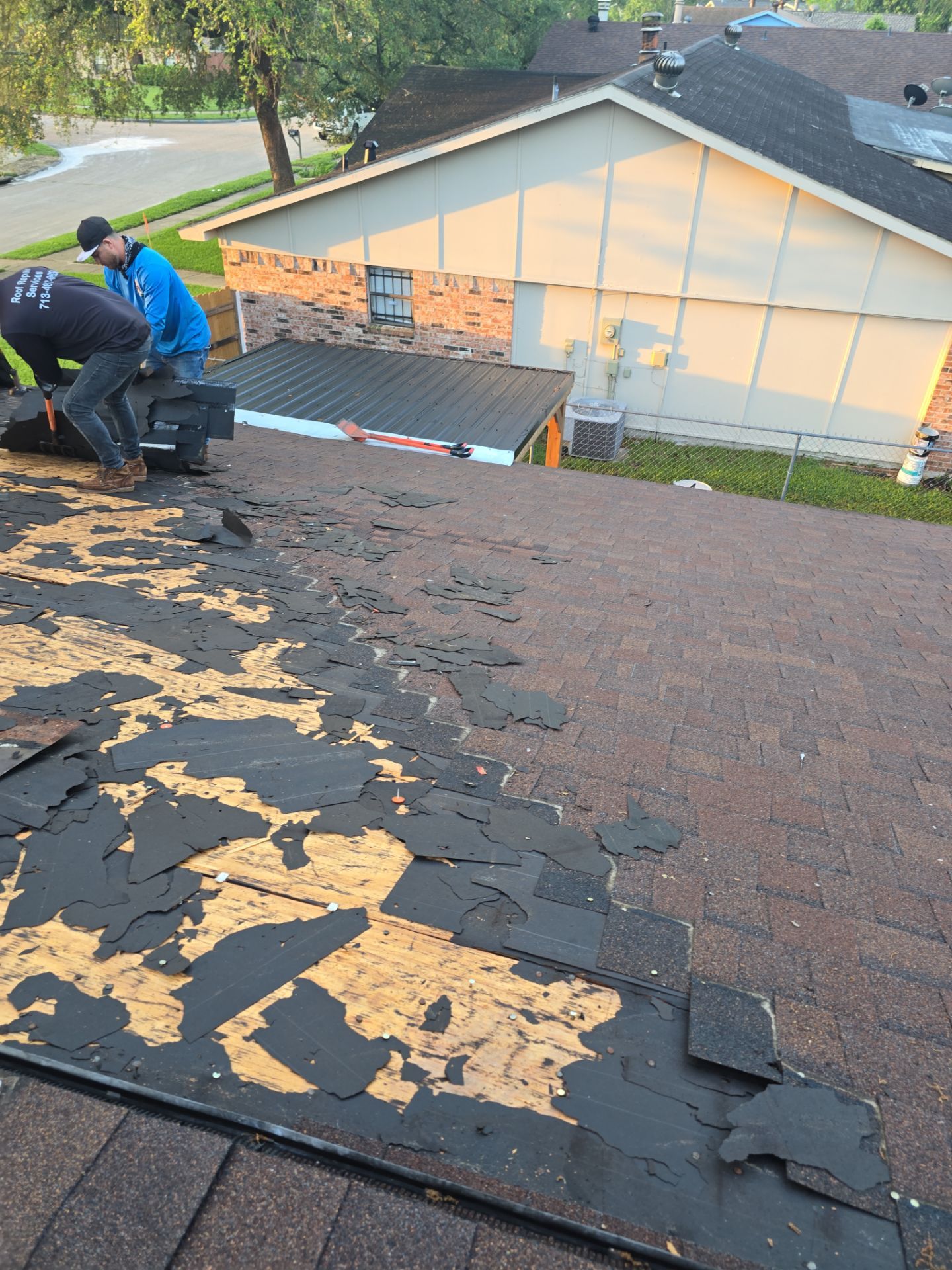 Roof Replacement Houston by Roof Repair Company