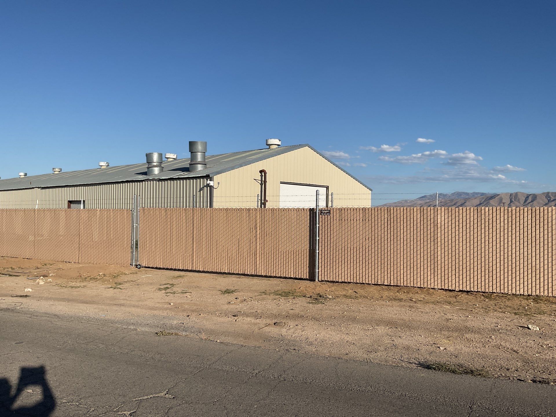 Commercial fence installation by Fence Guys Inc.