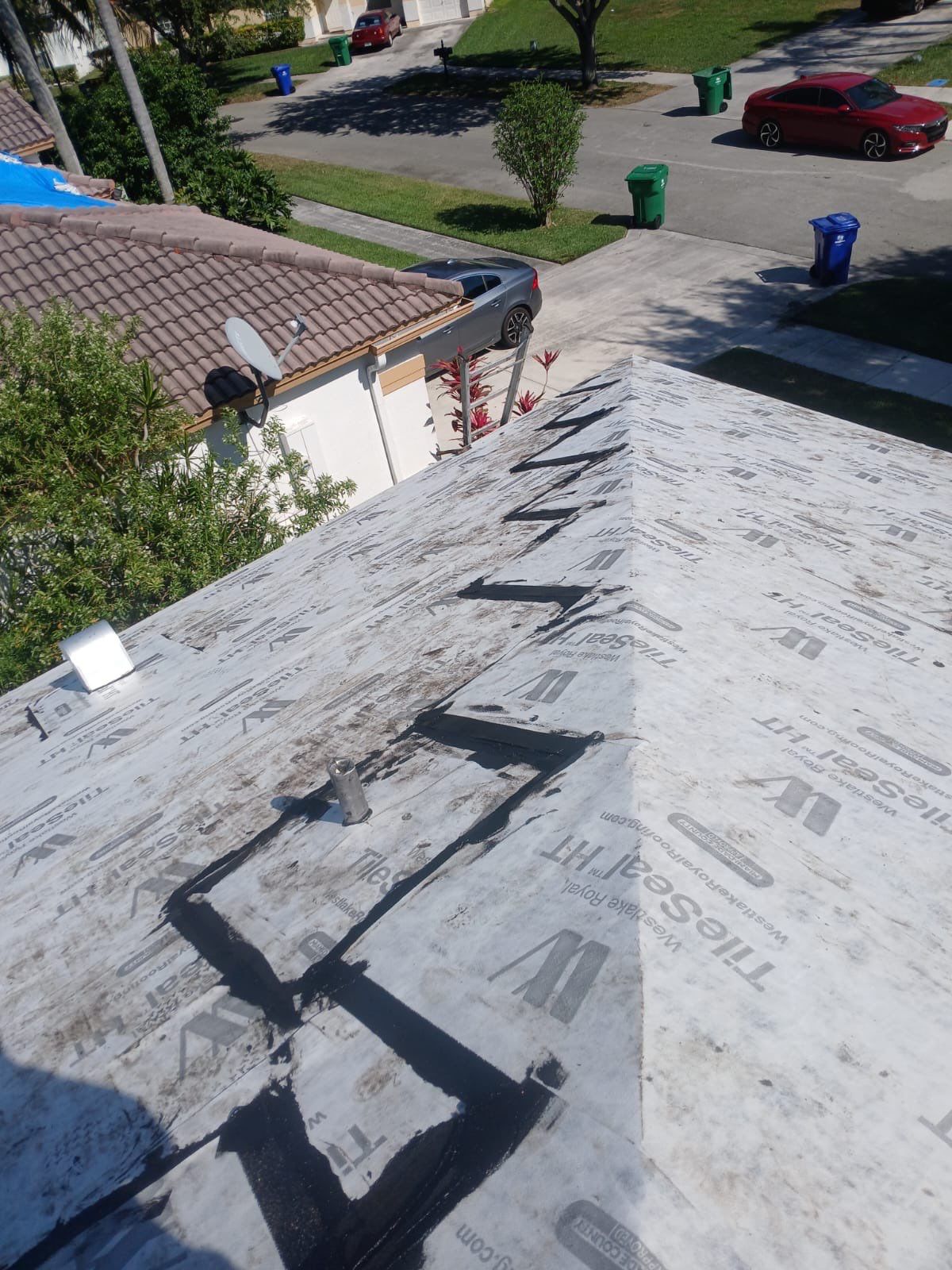 Tile Roof Replacement in Miramar – A Seamless & Professional Experience by Aastro Roofing