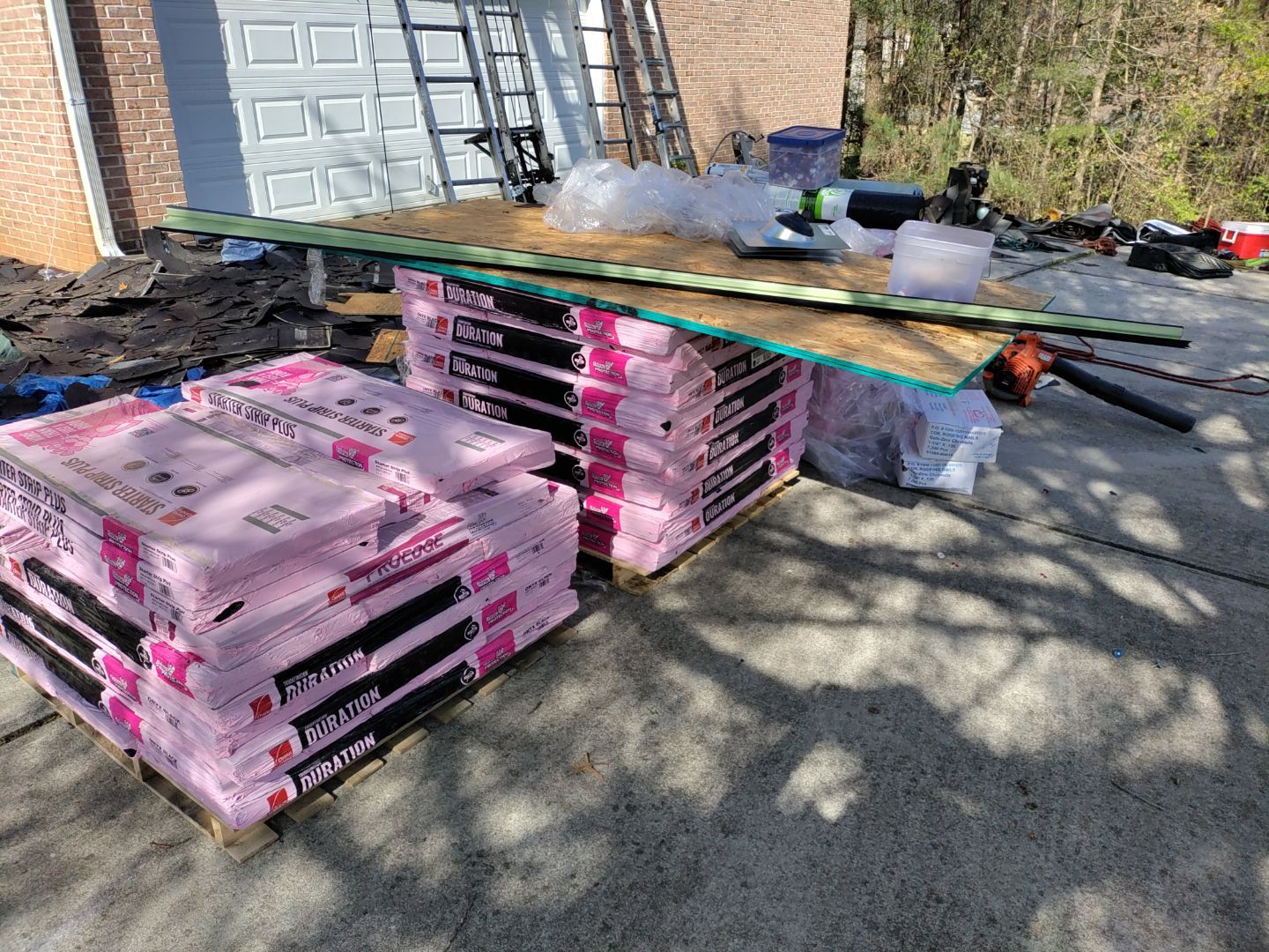 Residential Roofing Installation using Owens Corning Onyx Black by Inspector Roofing and Restoration